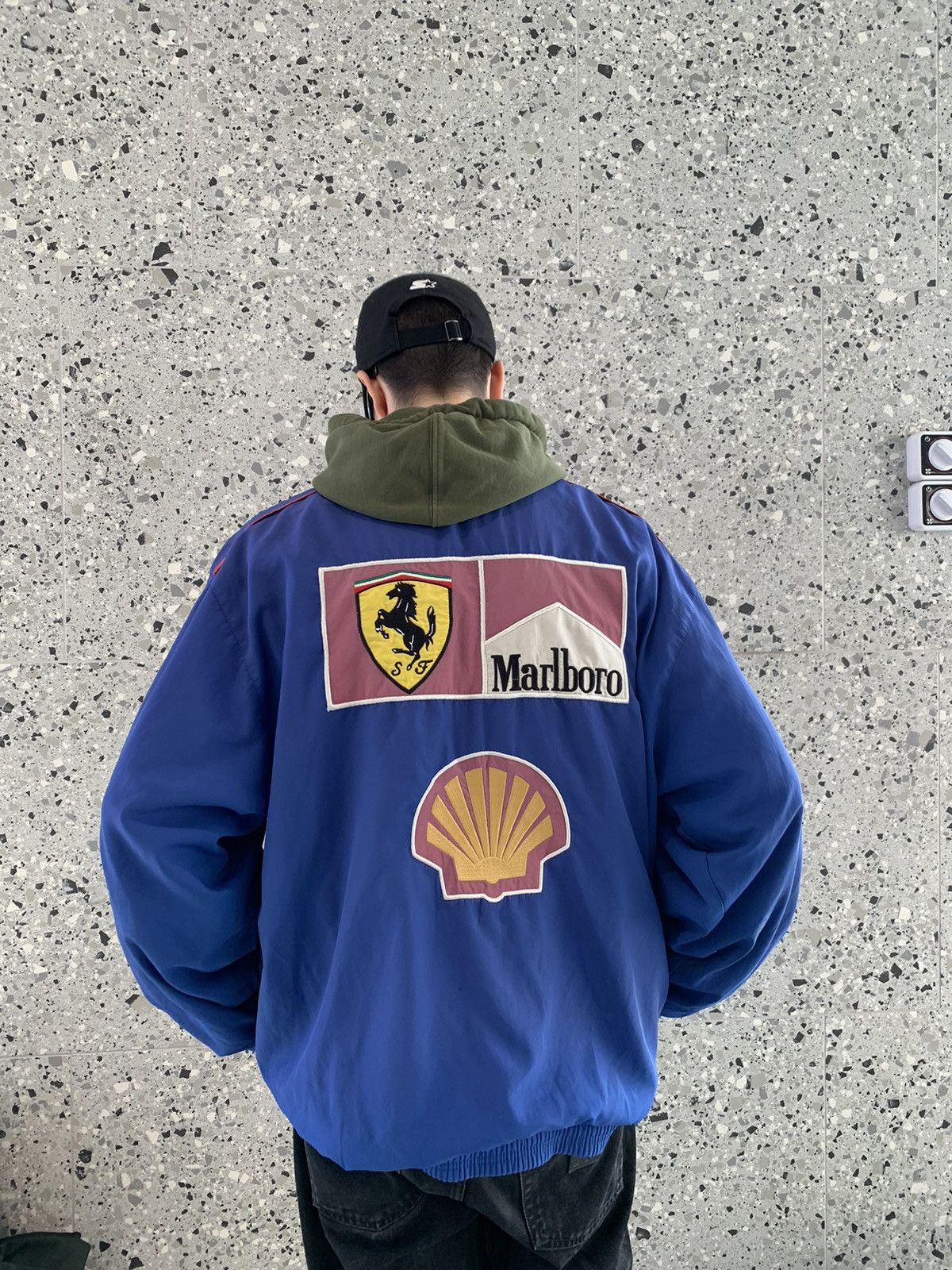Ferrari Vintage Marlboro Ferrari racing jacket Size US XL / EU 56 / 4 - 4 Thumbnail