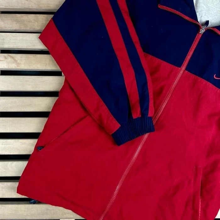 Nike × Vintage Mens Bomber Jacket Nike Vintage Size L Red Size US L / EU 52-54 / 3 - 4 Thumbnail
