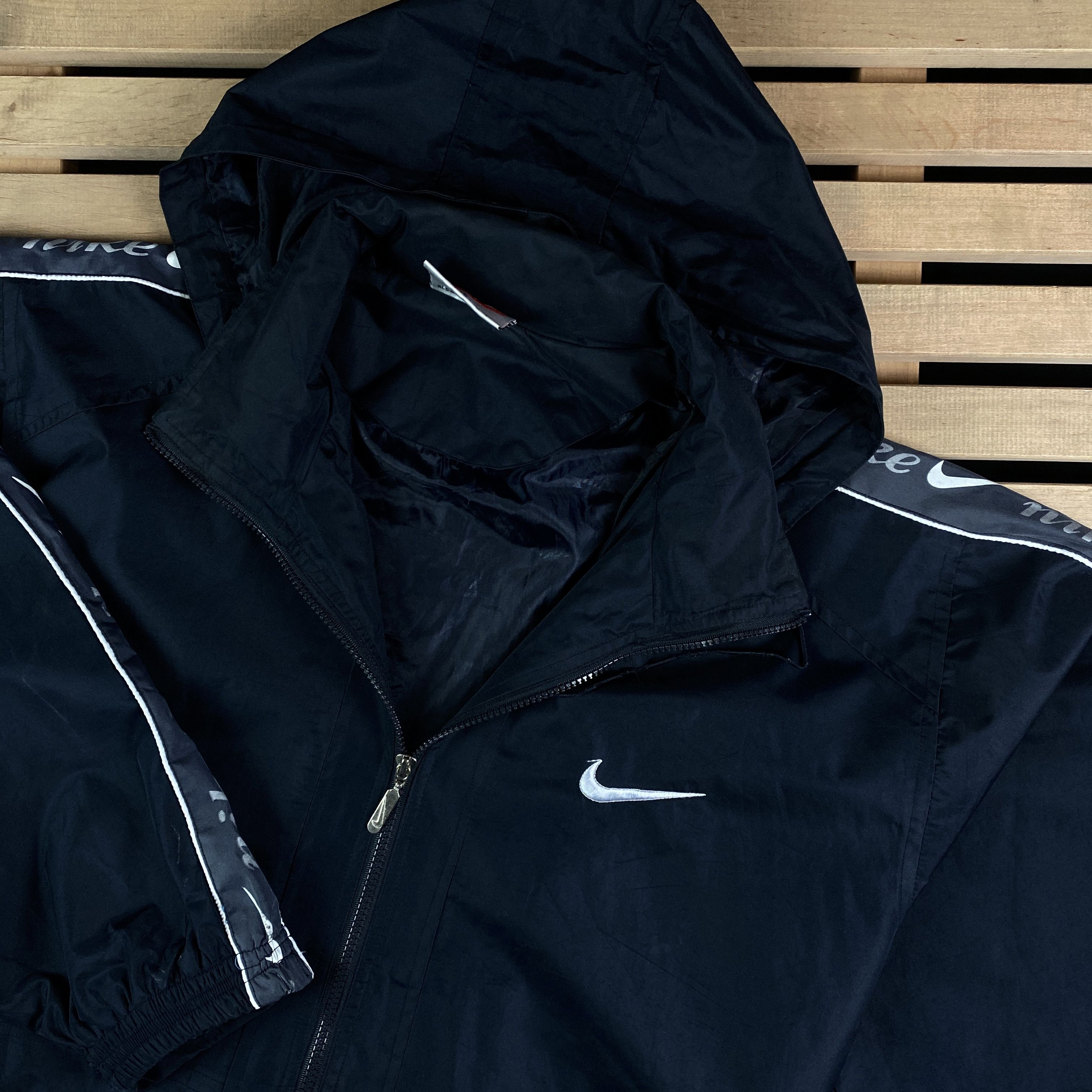 Nike × Vintage Mens Vintage Jacket Nike Swoosh Size L Lampasy Size US L / EU 52-54 / 3 - 2 Thumbnail