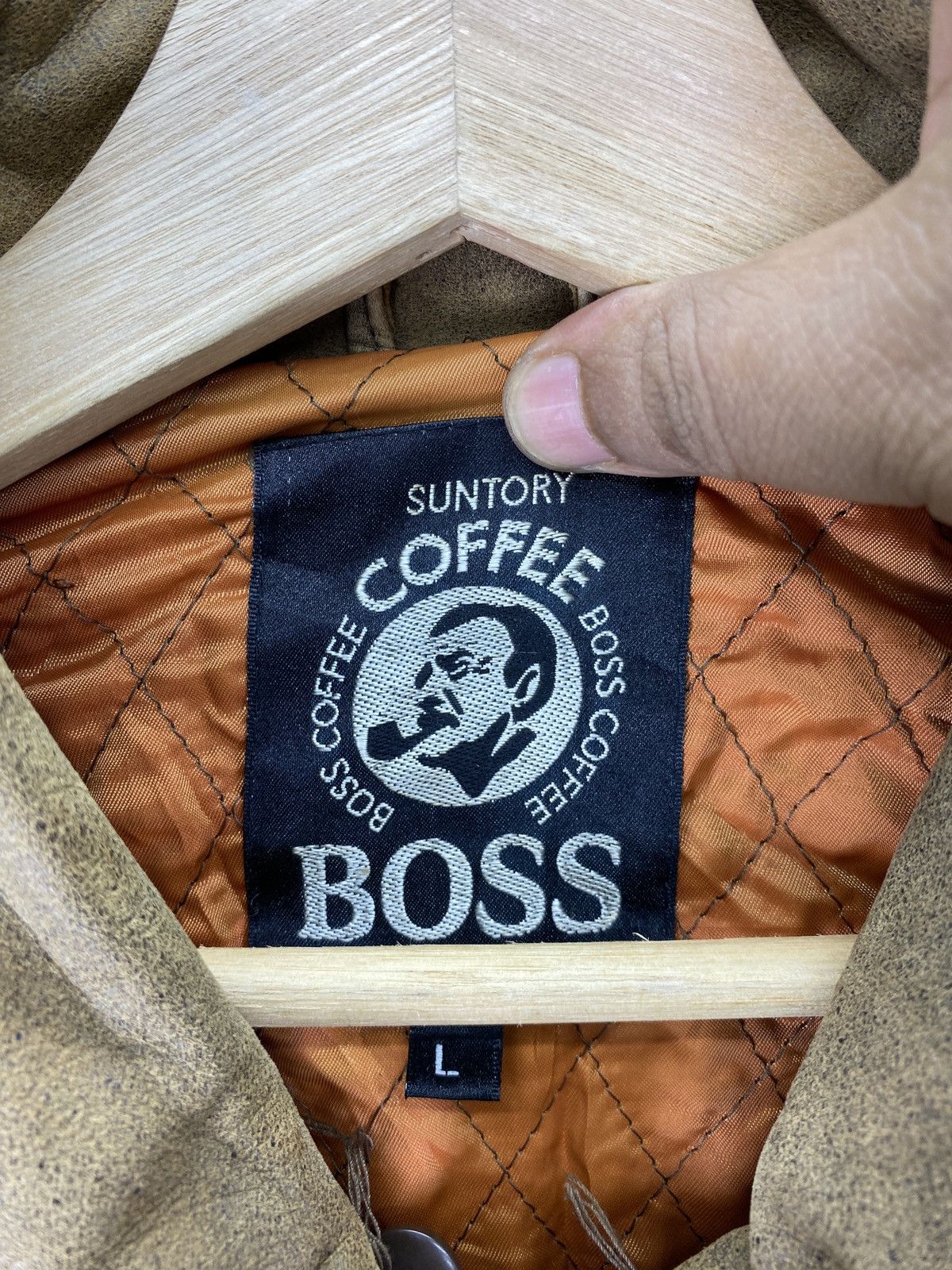 Vintage Vintage 90s Suntory Coffee Boss Leather Bomber Jacket Size US L / EU 52-54 / 3 - 4 Thumbnail