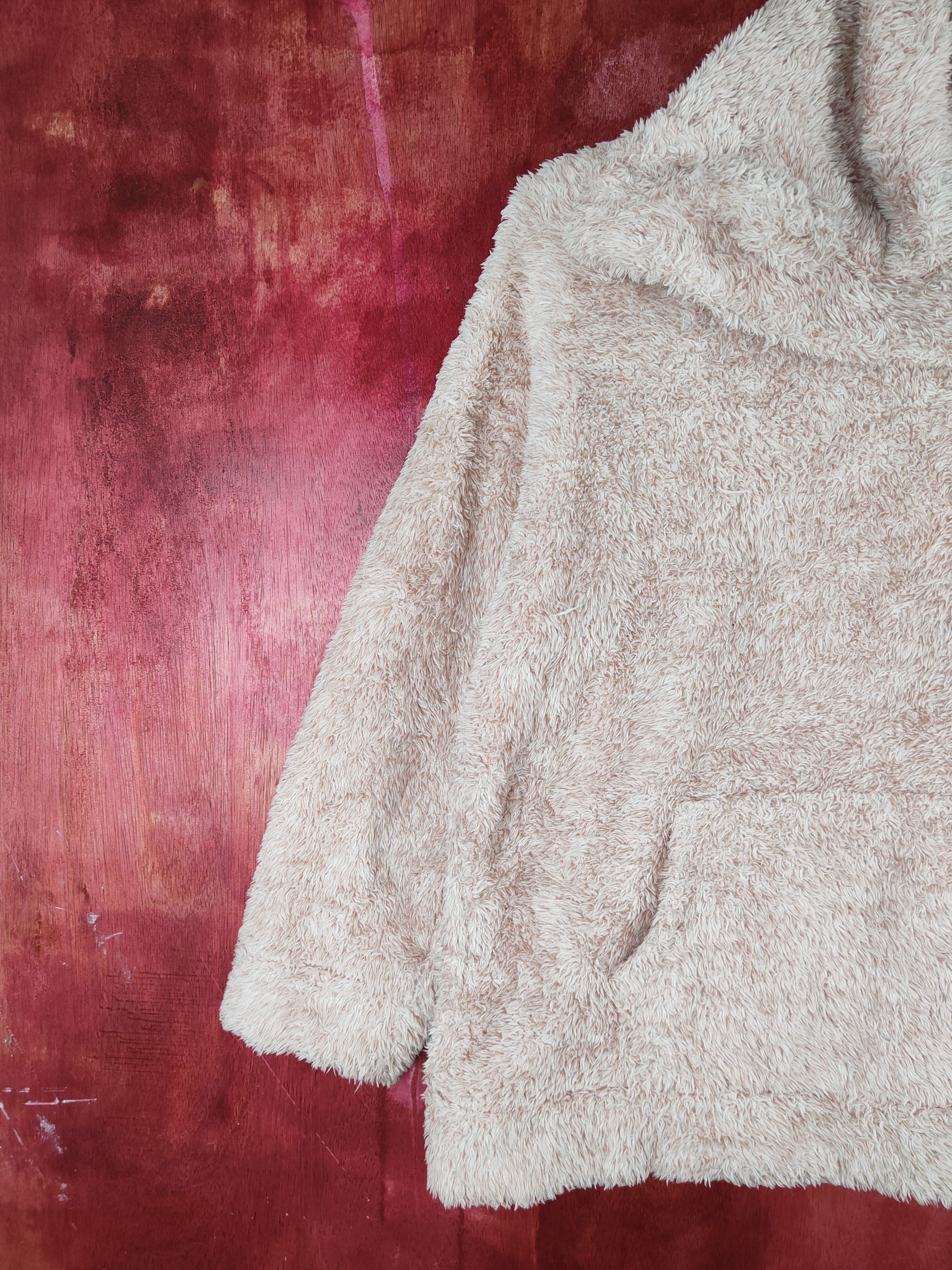 GU GU Peach fleece Shaggy Fur Hoodie Sweatshirt #S835 Size M / US 6-8 / IT 42-44 - 3 Thumbnail