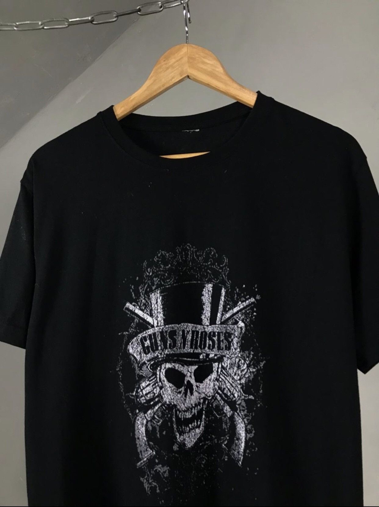 Band Tees × Guns N' Roses × Vintage Guns And Roses Vintage Rock Band Tee Size US L / EU 52-54 / 3 - 2 Thumbnail