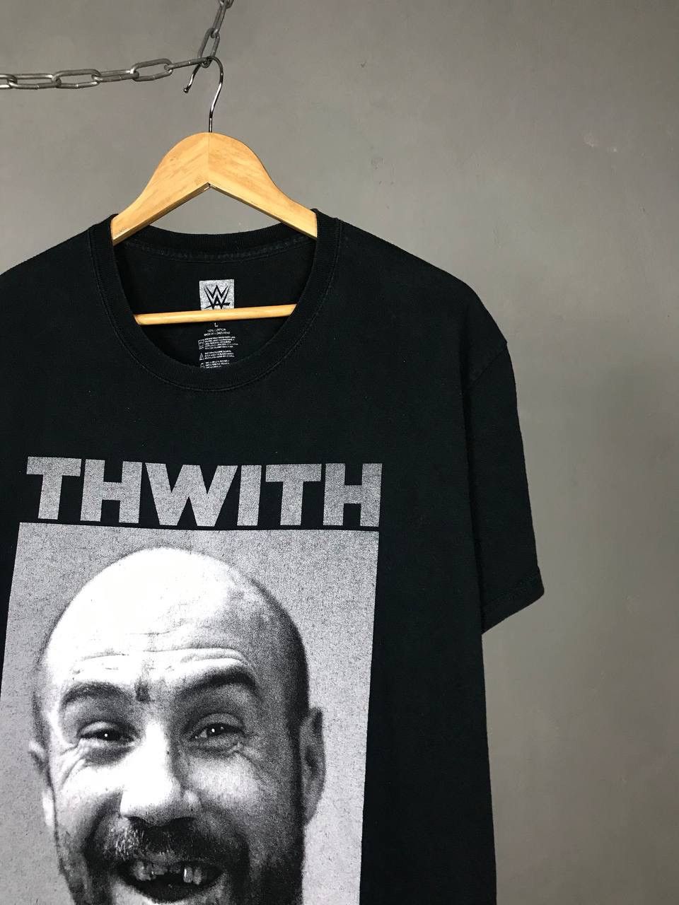 WWE Cesaro Thwith Thyborg WWE WWF vintage wrestling tee Size US L / EU 52-54 / 3 - 2 Thumbnail