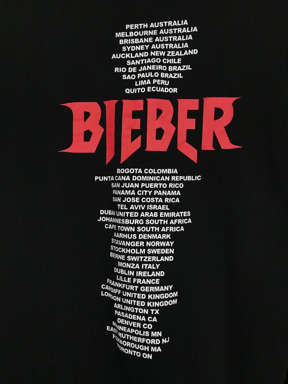 Justin Bieber Justin Bieber TEAM vintage band tour overprinted tee Size US L / EU 52-54 / 3 - 10 Thumbnail