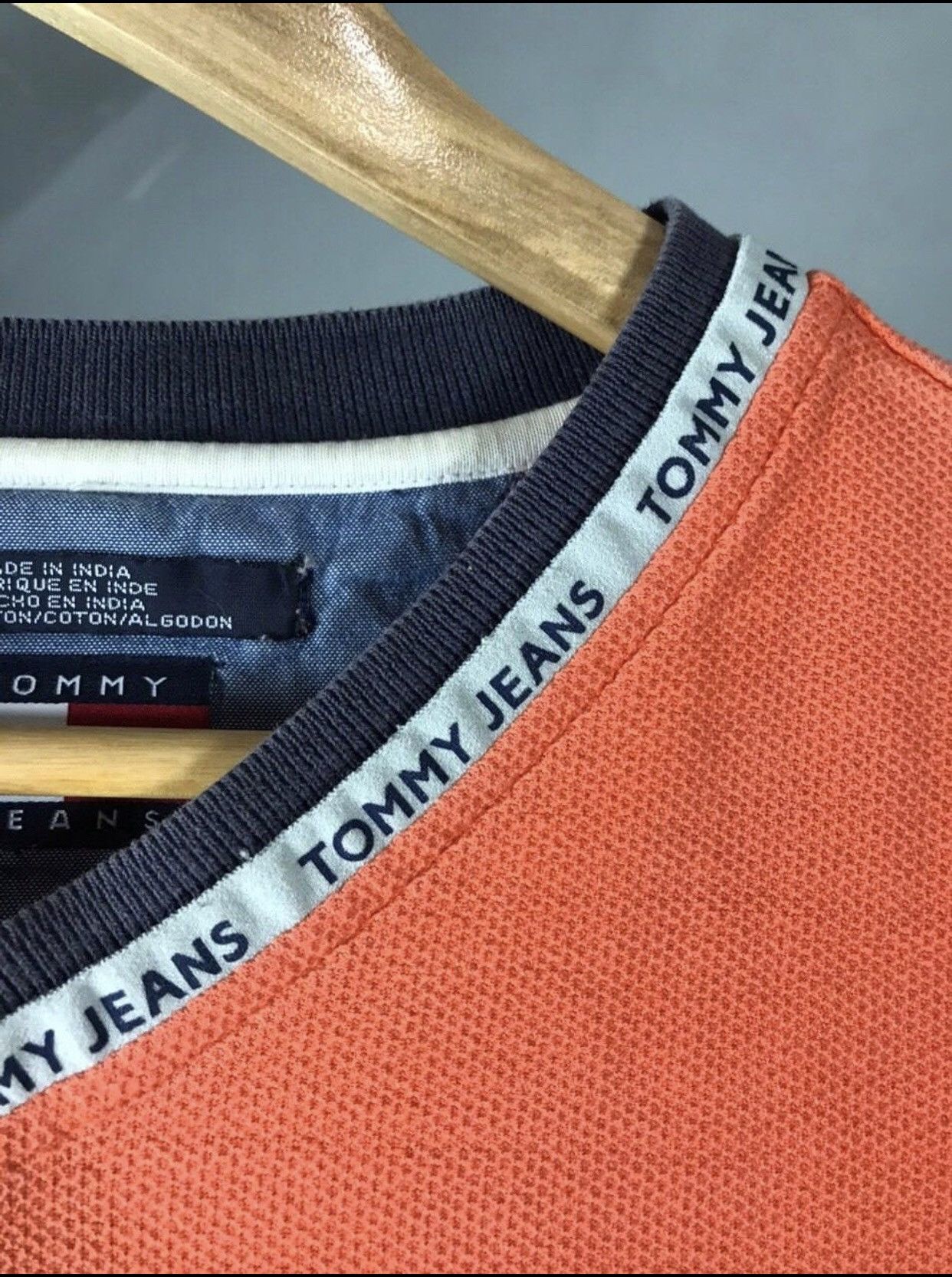 Tommy Hilfiger × Vintage Tommy Hilfiger vintage luxury tee Size US L / EU 52-54 / 3 - 4 Thumbnail