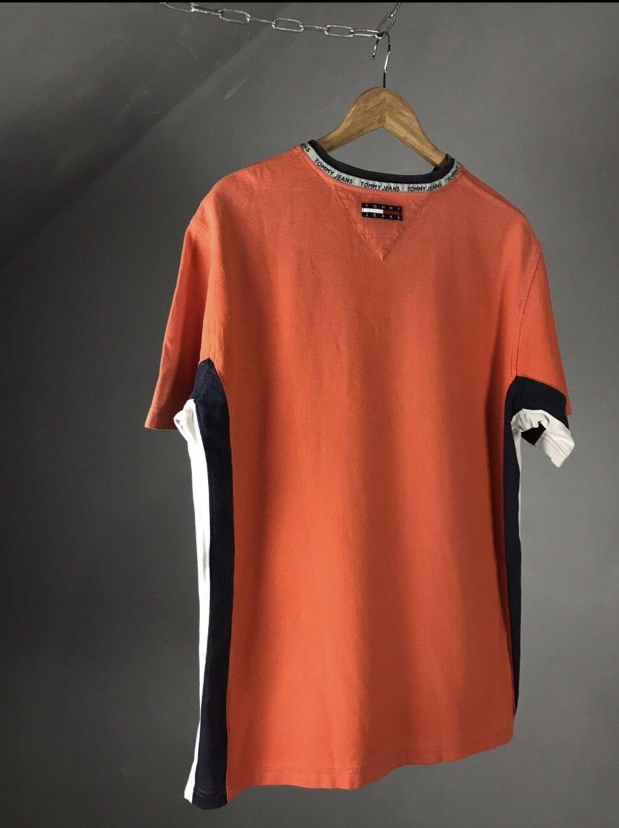 Tommy Hilfiger × Vintage Tommy Hilfiger vintage luxury tee Size US L / EU 52-54 / 3 - 6 Thumbnail