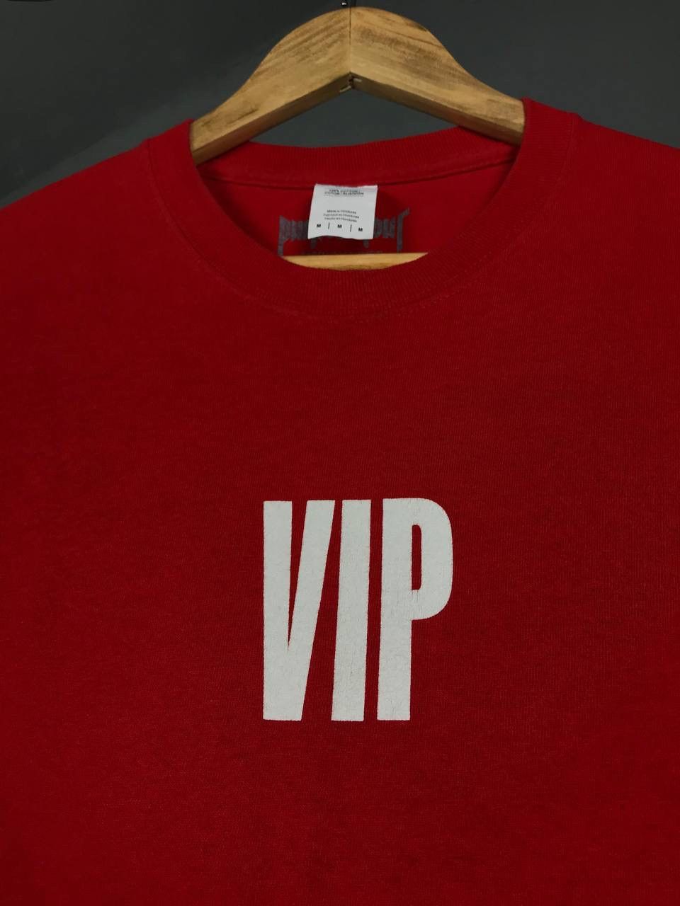 Band Tees × Justin Bieber Justin Bieber VIP vintage band tour tee Size US M / EU 48-50 / 2 - 4 Thumbnail