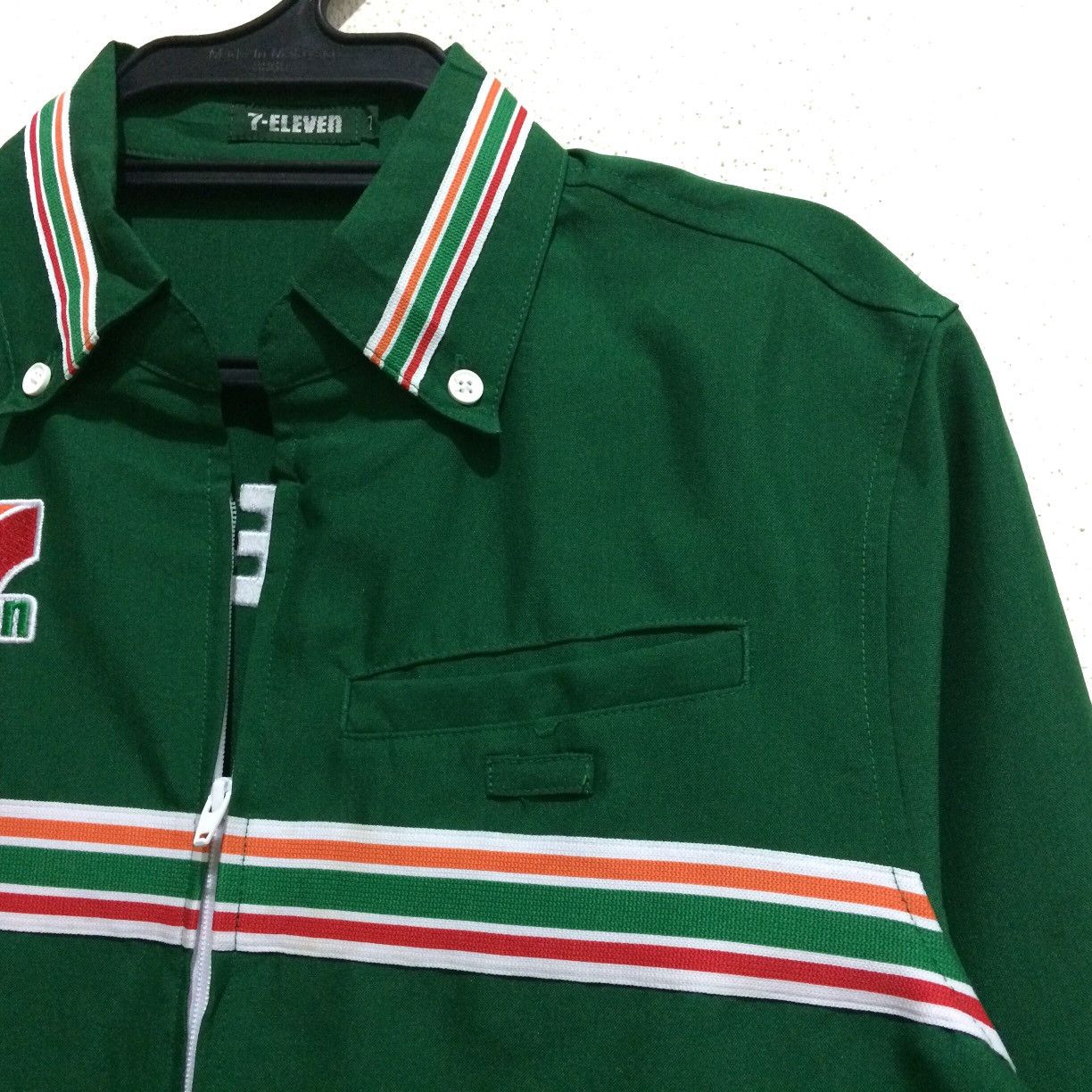 Japanese Brand 7-11 seven Eleven Zipper Shirt Uniform Vintage Size US S / EU 44-46 / 1 - 3 Thumbnail