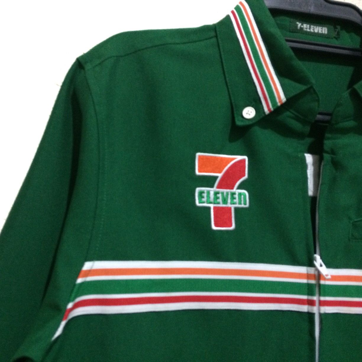 Japanese Brand 7-11 seven Eleven Zipper Shirt Uniform Vintage Size US S / EU 44-46 / 1 - 2 Thumbnail