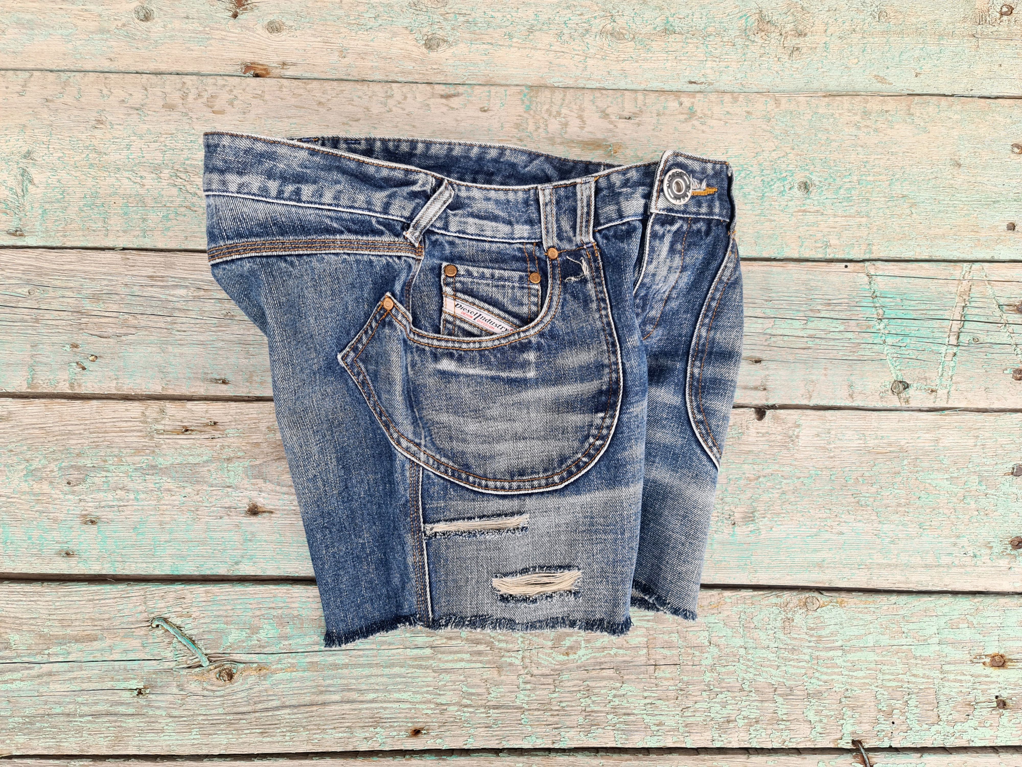 Diesel Vintage diesel denim shorts Size 29" - 1 Thumbnail