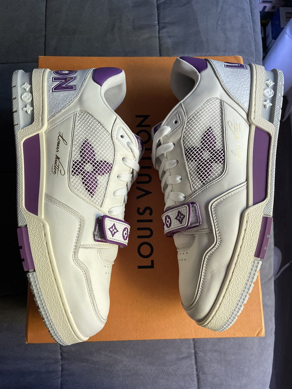 Louis Vuitton Louis Vuitton White Purple Mesh Strap Trainer Sneaker Size US 9 / EU 42 - 2 Thumbnail