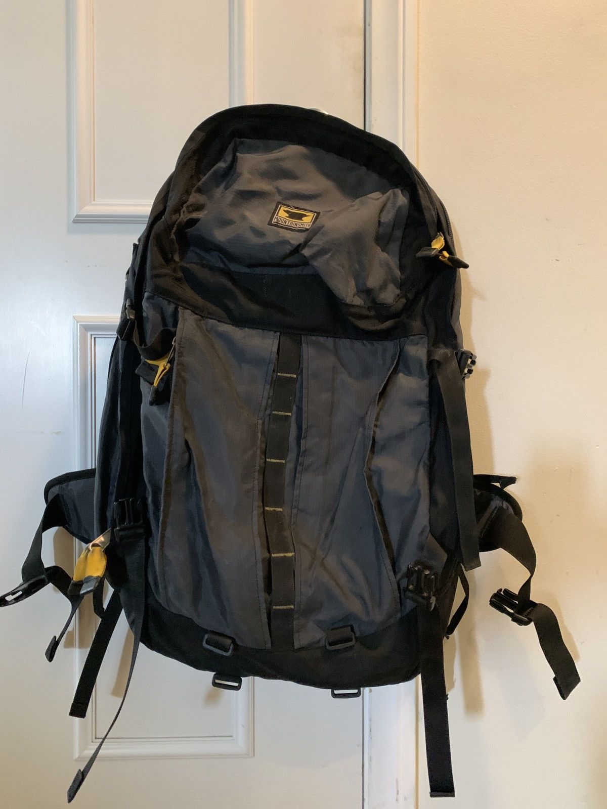 Vintage MOUNTAINSMITH Backpack
