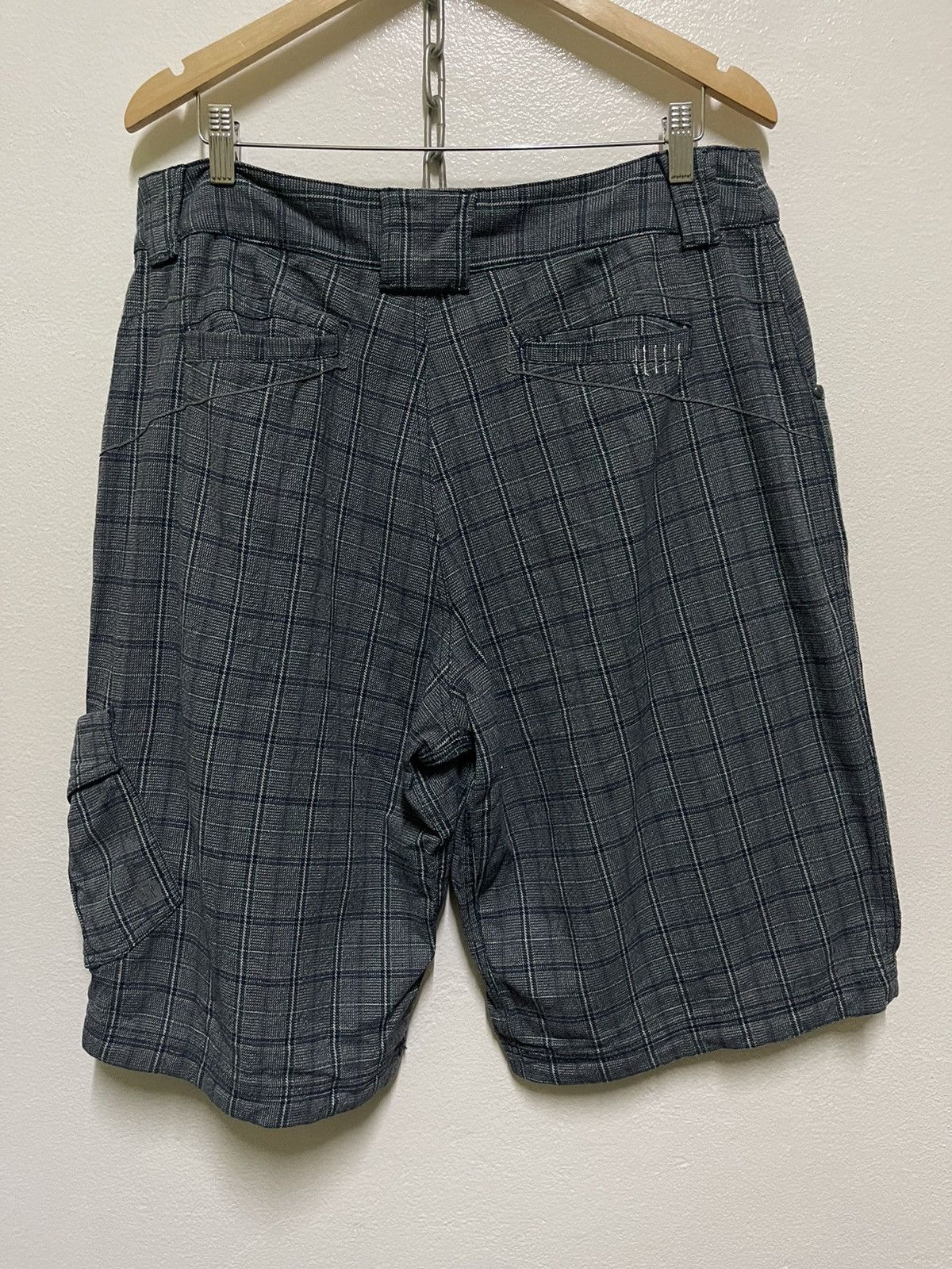 Lululemon Lululemon Cargo Short Size US 34 / EU 50 - 11 Thumbnail