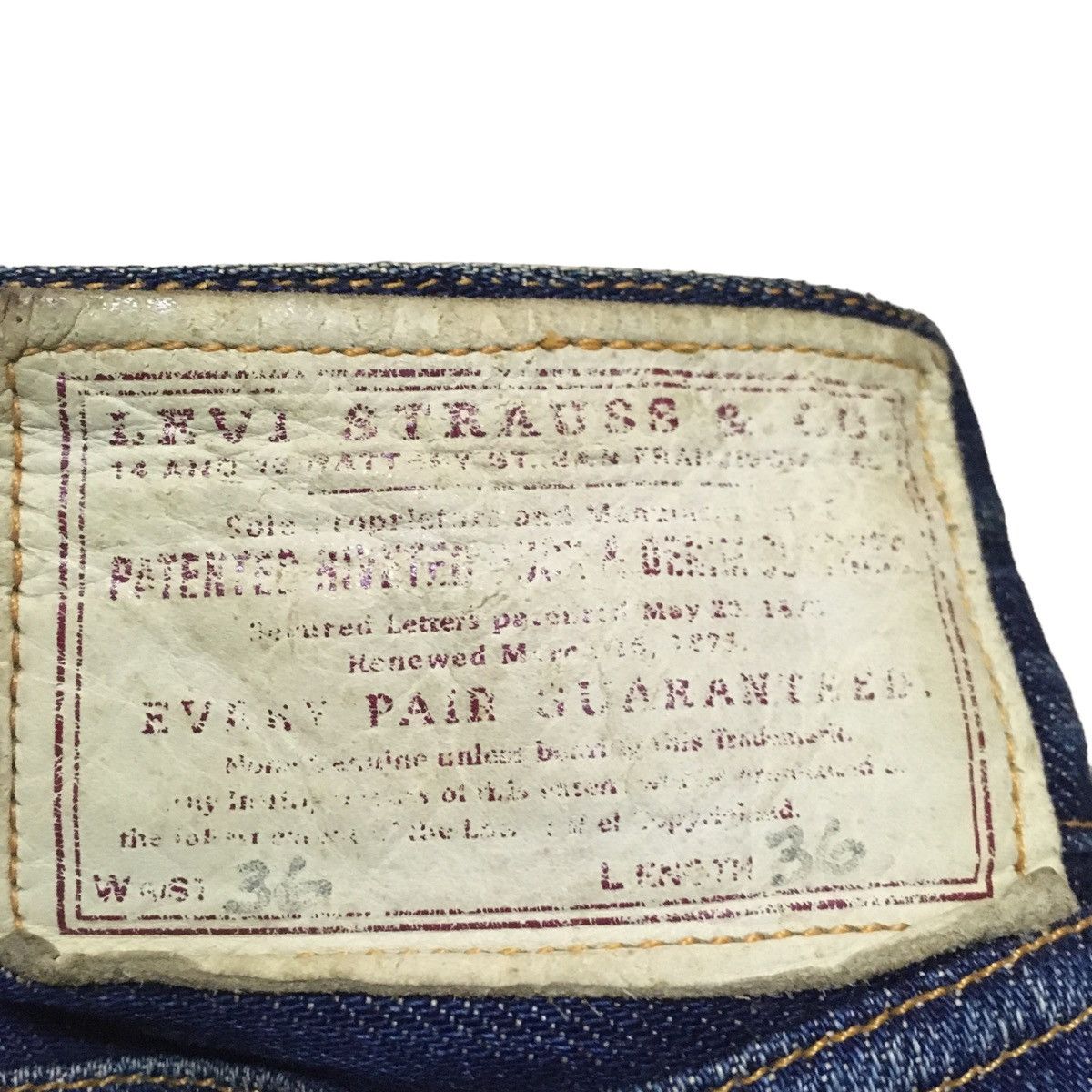 Levi's Rare Design Vintage Levis Lot 201 Buckle Belt Jeans 1990s Size US 36 / EU 52 - 11 Thumbnail