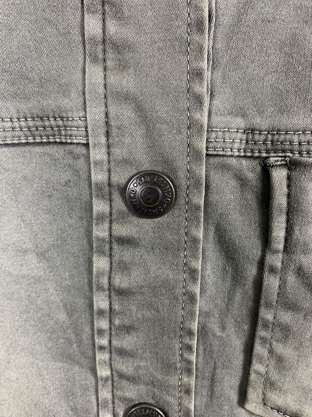 DKNY Vintage Donna Karan New York DKNY Cropped Denim Jacket Size S / US 4 / IT 40 - 2 Thumbnail