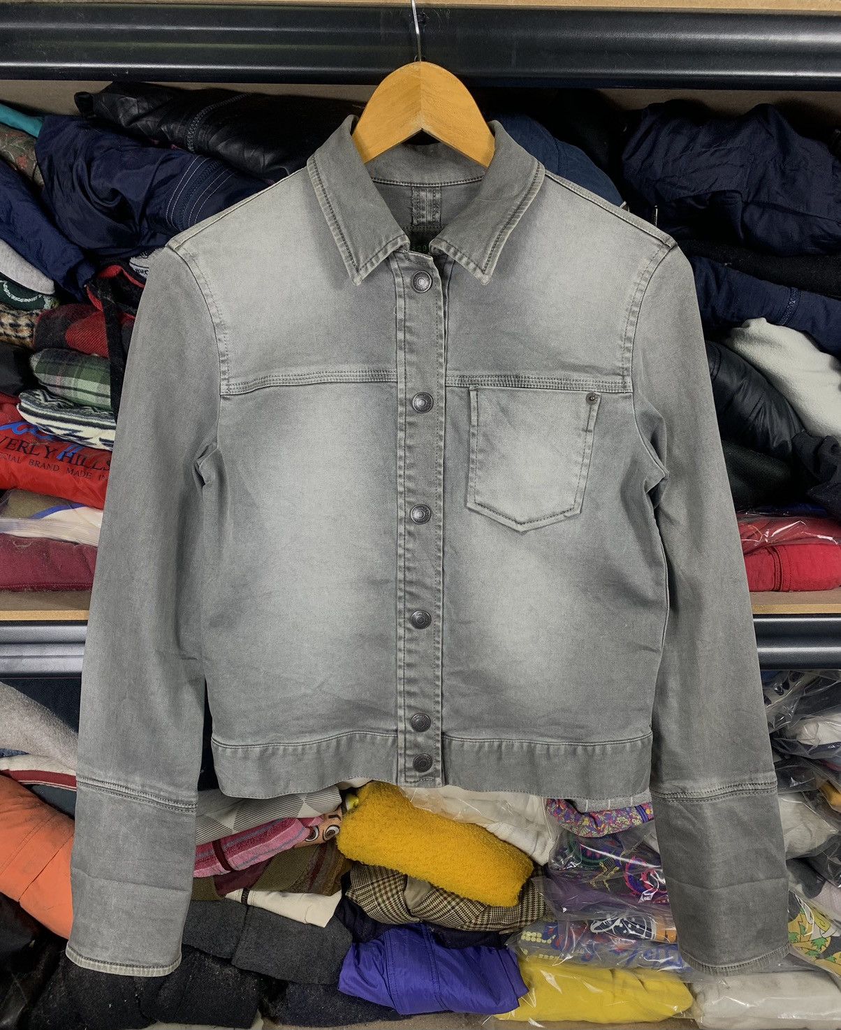 DKNY Vintage Donna Karan New York DKNY Cropped Denim Jacket Size S / US 4 / IT 40 - 1 Thumbnail