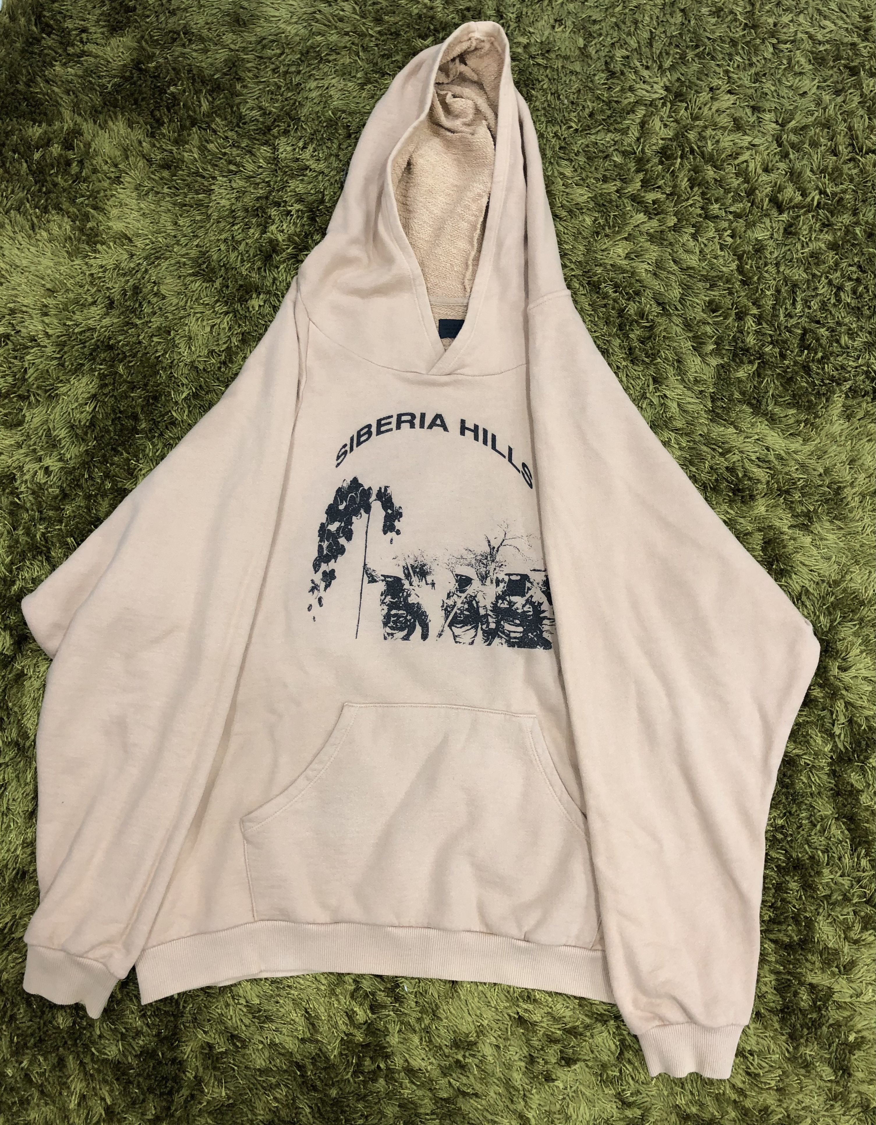 image of Siberia Hills Batwing Hoodie in Tan, Men's (Size XL)