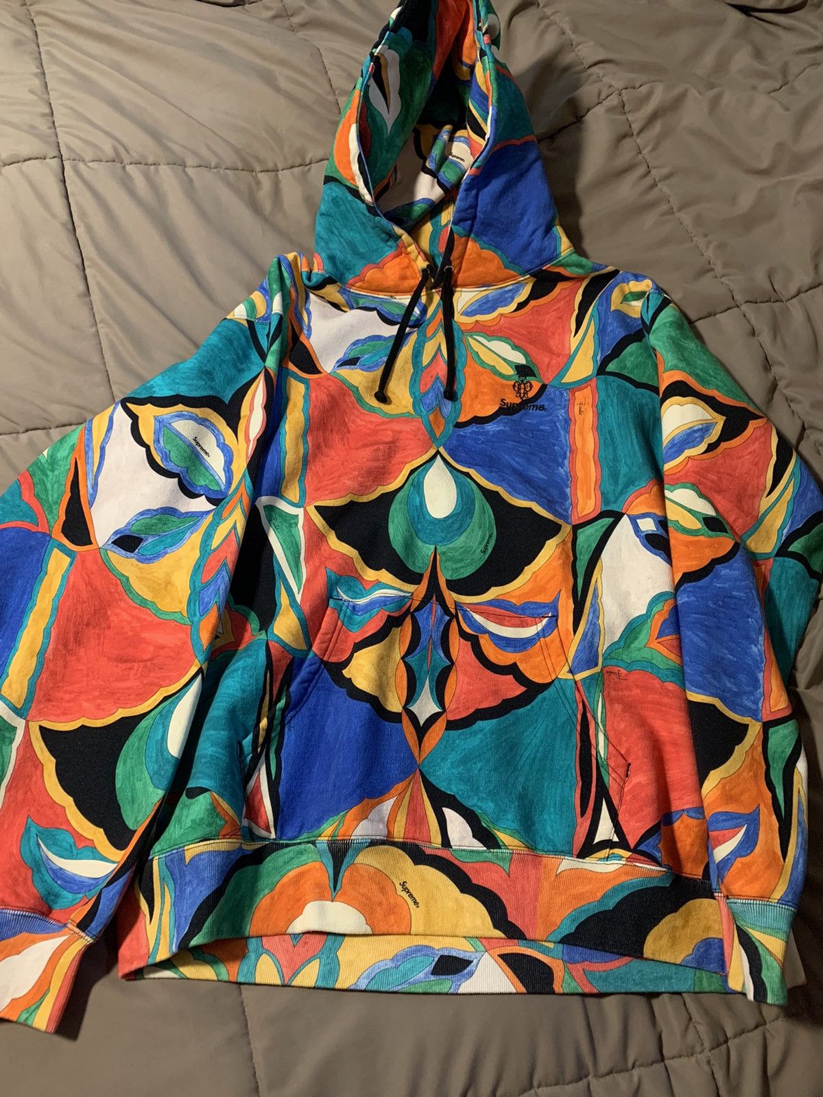 Supreme Supreme x Emilio Pucci hoodie sweatshirt XL new | Grailed