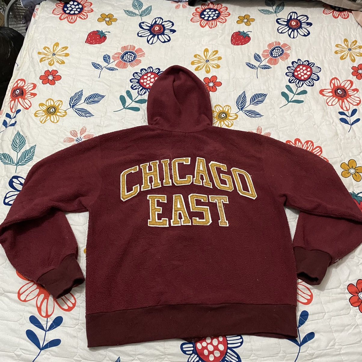Vintage Vintage Chigago East Big Logo Spellout Fleece ZipUp Hoodies Size US L / EU 52-54 / 3 - 1 Thumbnail
