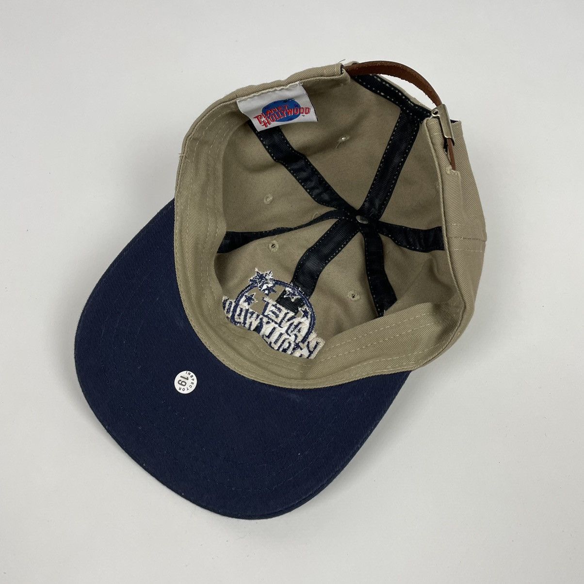 Planet Hollywood 1990s Vintage Planet Hollywood Montreal Cap Size ONE SIZE - 7 Thumbnail