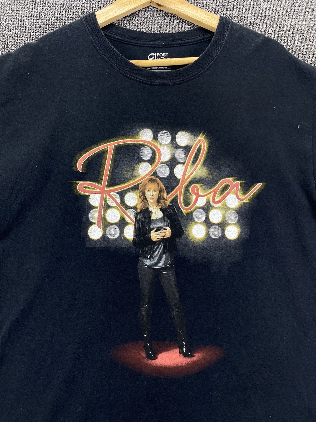 Band Tees Vintage Y2K Reba McEntire Rock Band Tees T Shirts Size US L / EU 52-54 / 3 - 6 Thumbnail