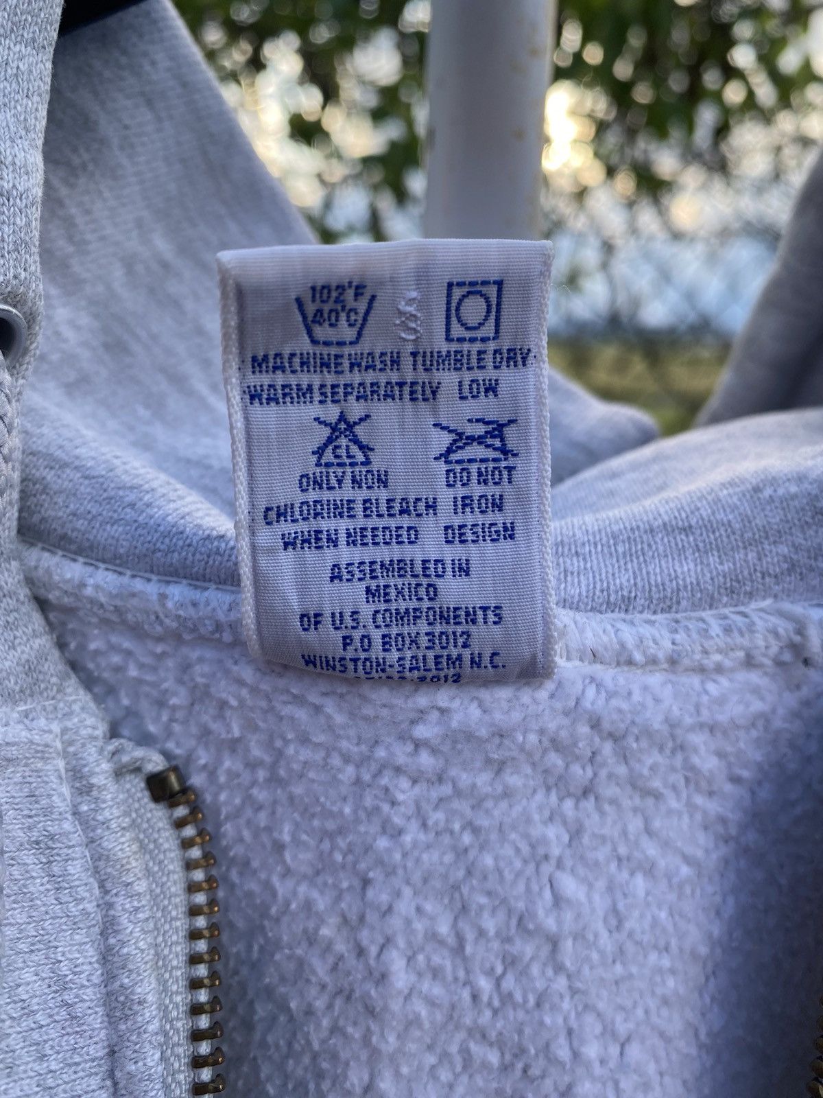 Champion × Vintage Distressed Champion Reserve Weave Zip Hooded Size US M / EU 48-50 / 2 - 4 Thumbnail