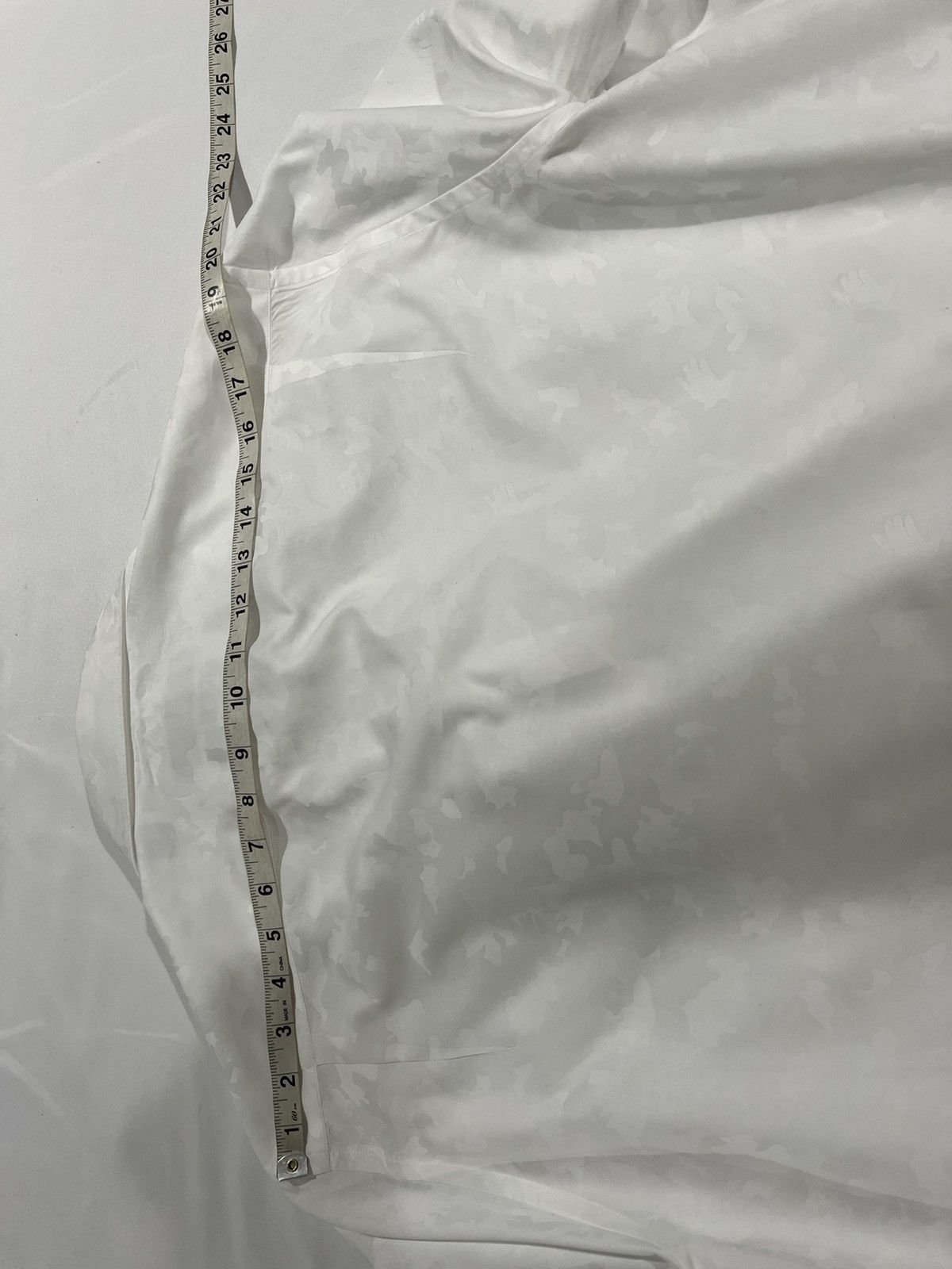 Louis Vuitton Louis Vuitton mens camo shirt. 42/16.5. $1190 Size US L / EU 52-54 / 3 - 6 Thumbnail