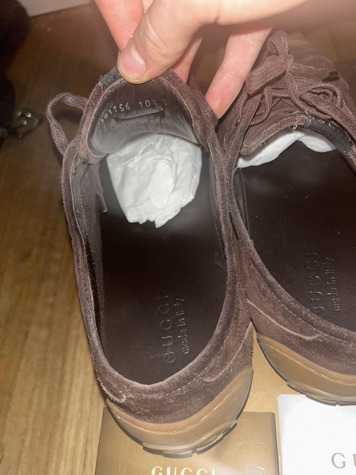 Gucci brown suede low tops