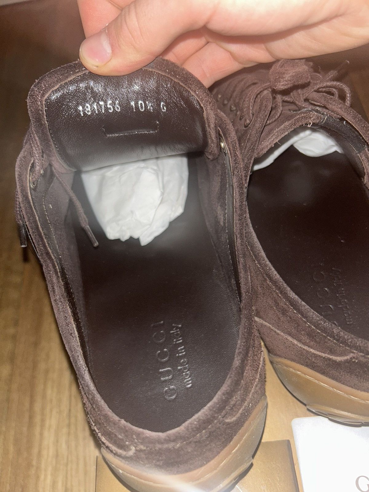 Gucci brown suede low tops