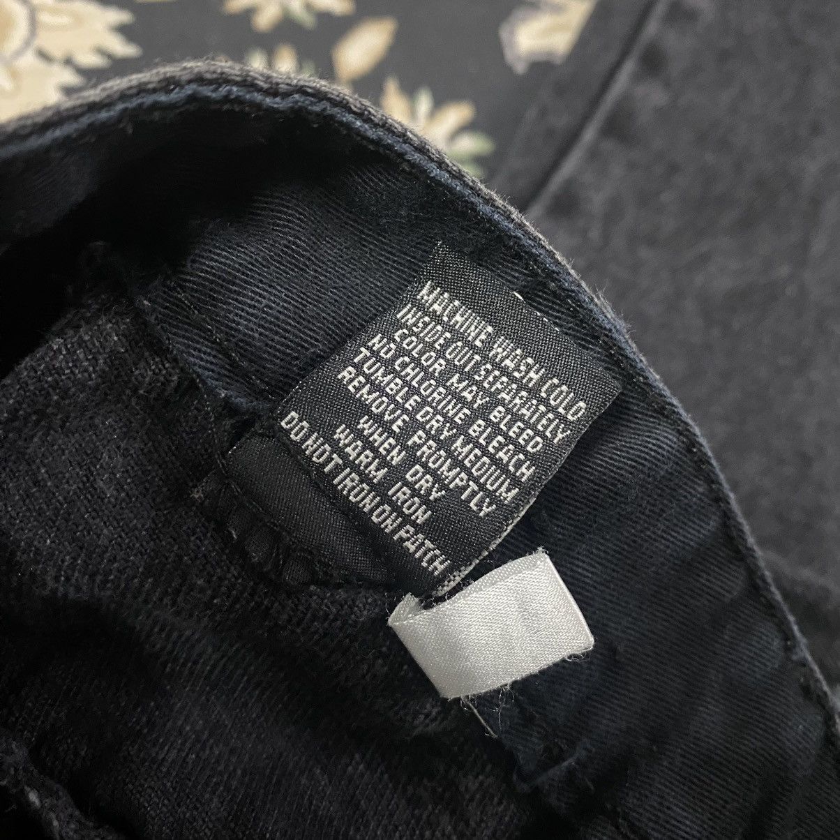 Marithe + Francois Girbaud Marithe Francois Girbaud Black Denim Baggy Pants Low Down Size US 33 - 14 Thumbnail