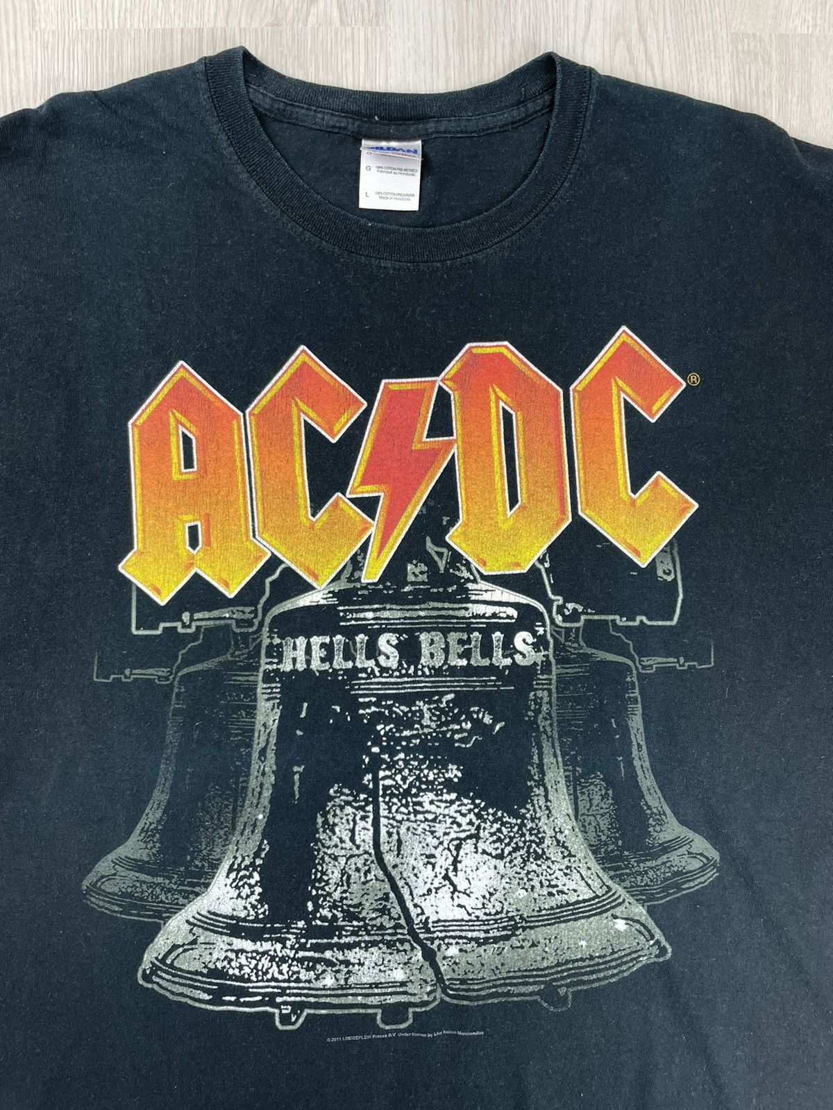 AC/DC × Band Tees Vintage AC/DC Hells Bells Metal Rock Band Tee T-Shirt Size US L / EU 52-54 / 3 - 2 Thumbnail