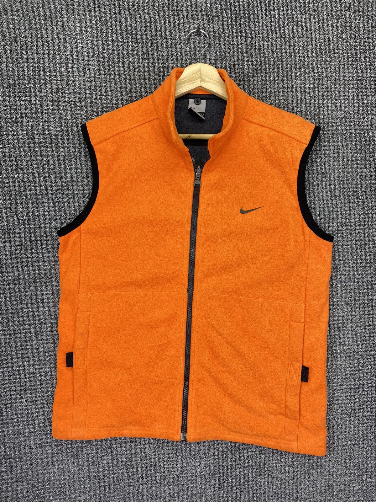 Nike Vintage Y2K Nike Therma Fit Vest Size US M / EU 48-50 / 2 - 2 Thumbnail