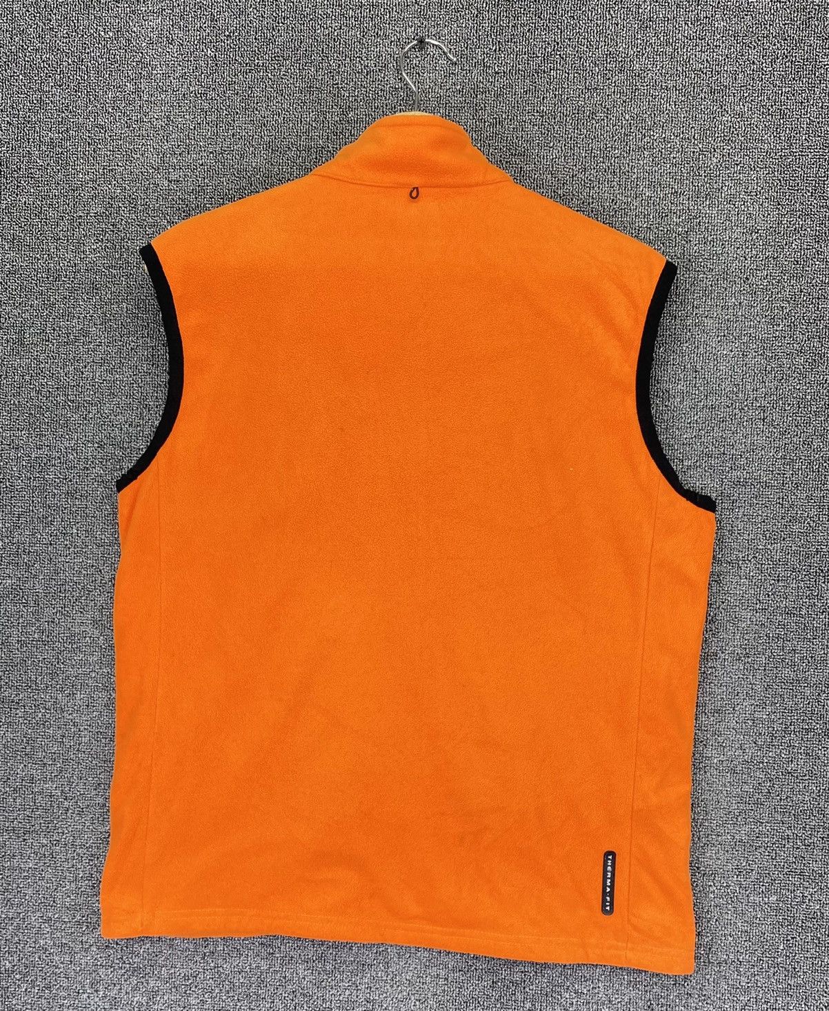 Nike Vintage Y2K Nike Therma Fit Vest Size US M / EU 48-50 / 2 - 9 Thumbnail