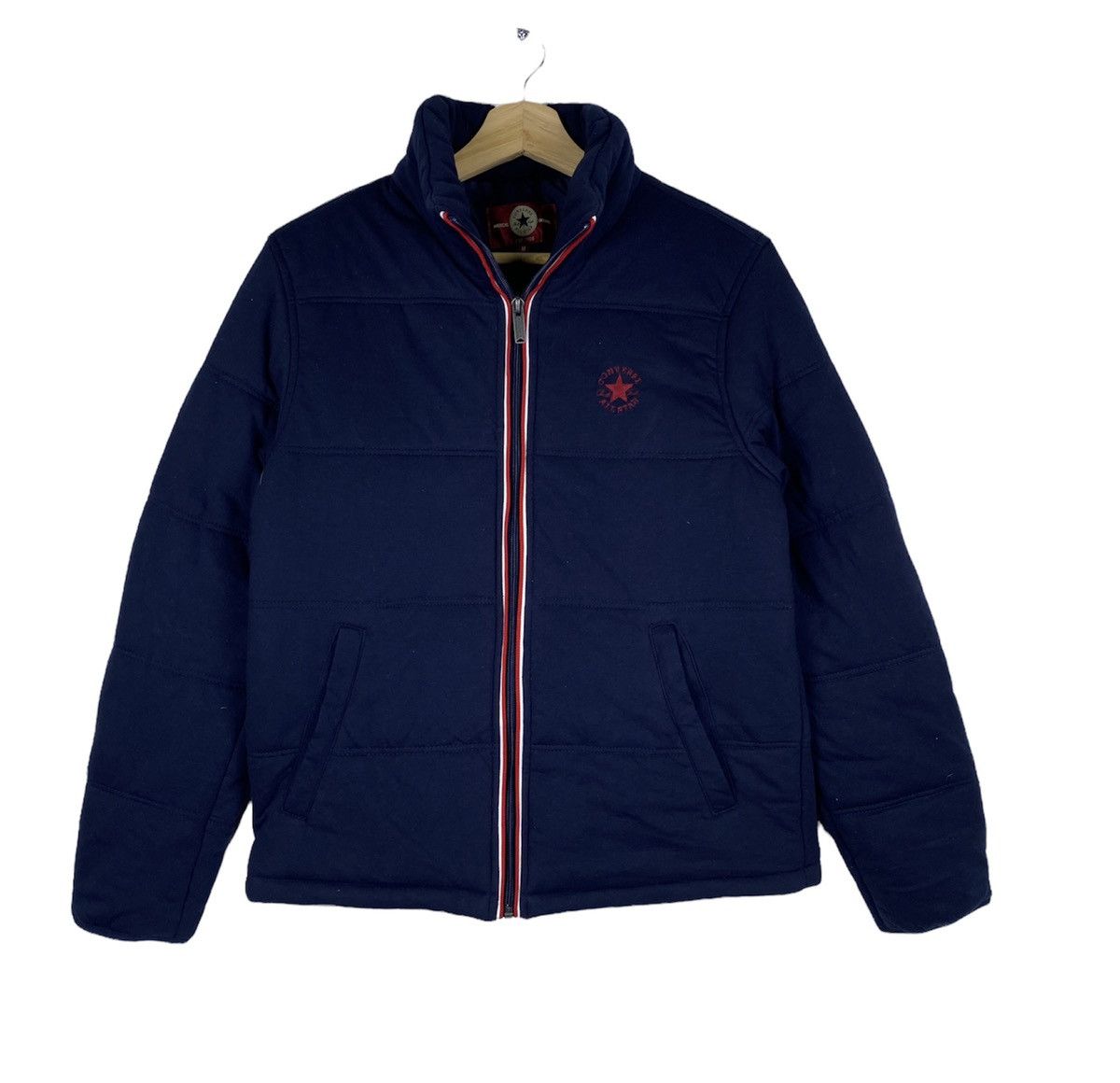 Converse OFFER 🔥 Vintage Converse All Star Zip Up Puffer Jacket Size US M / EU 48-50 / 2 - 1 Thumbnail