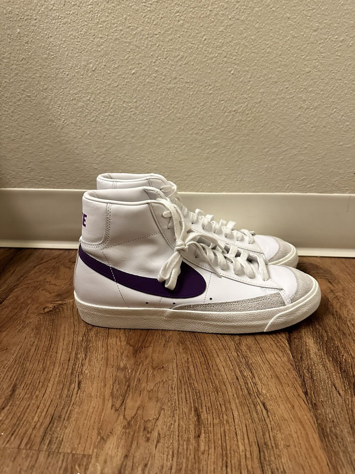 voltage purple nike blazer mid 77