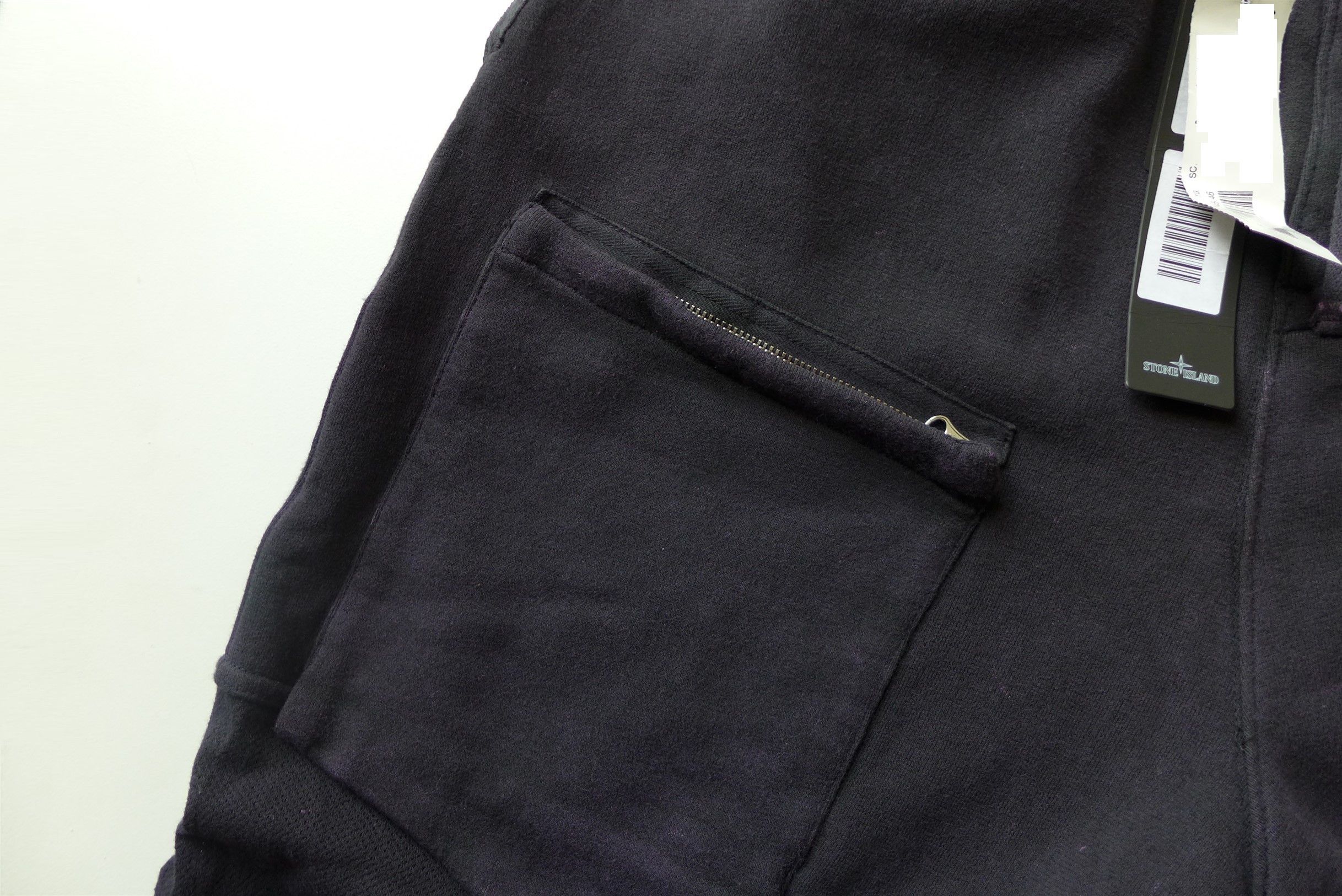 Stone Island Shadow Project Stone Island Shadow Project Drop Pocket Sweatpants Size US 30 / EU 46 - 11 Thumbnail