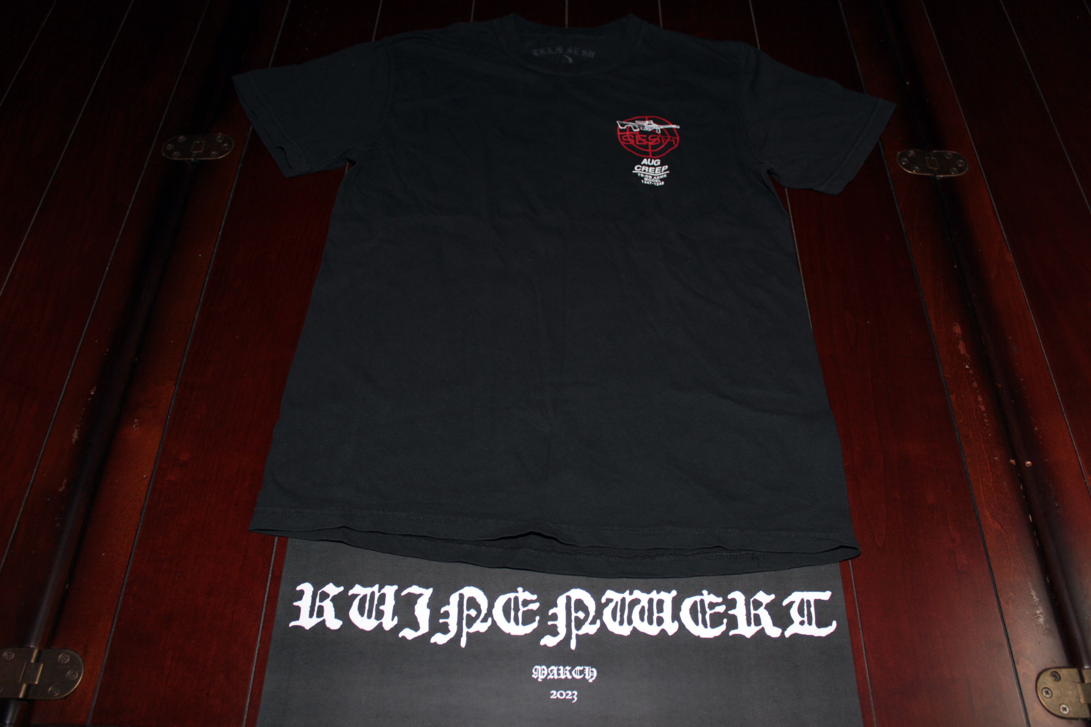 Bones TeamSESH "AUG Creep" T-Shirt Size US S / EU 44-46 / 1 - 8 Thumbnail
