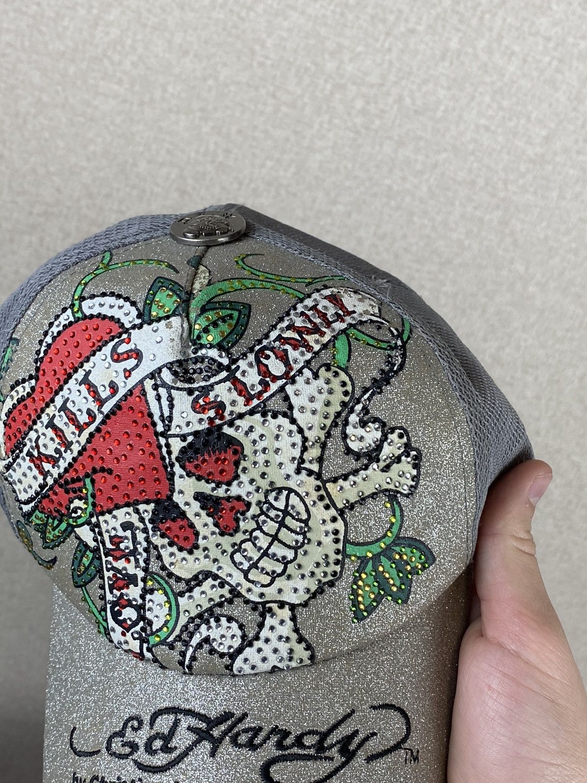 Christian Audigier × Ed Hardy × Vintage Ed Hardy by Christian silver sculls trucker cap Size ONE SIZE - 7 Thumbnail