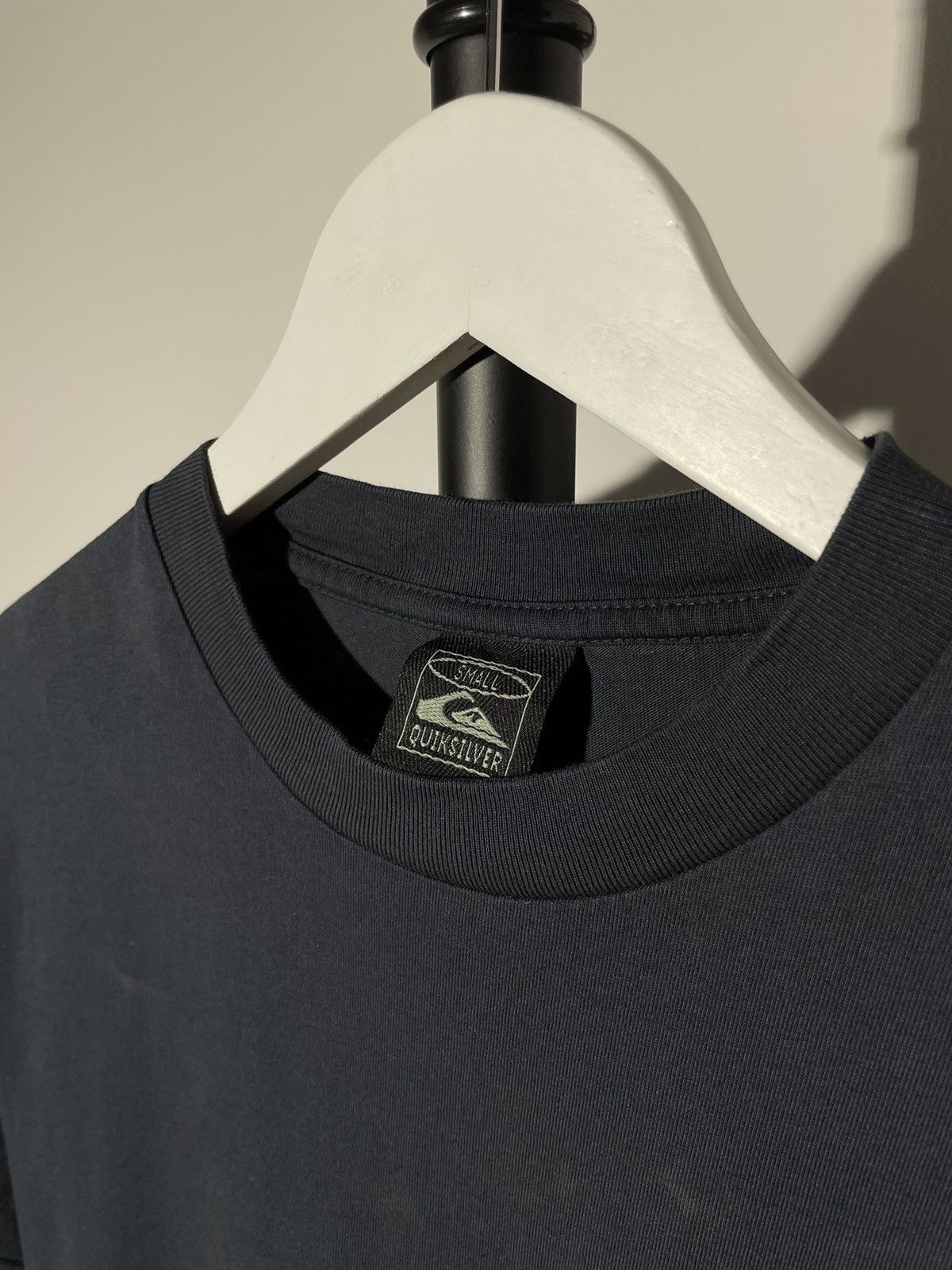 Quiksilver × Vintage Vintage 90s Quicksilver Surf Wear T-Shirt Size US S / EU 44-46 / 1 - 14 Thumbnail