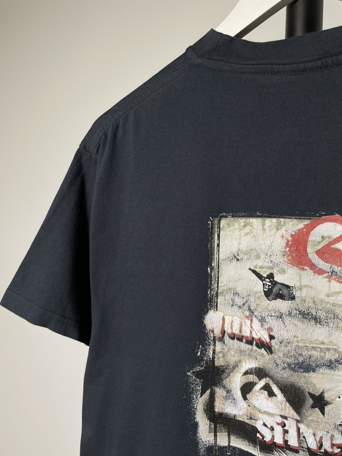 Quiksilver × Vintage Vintage 90s Quicksilver Surf Wear T-Shirt Size US S / EU 44-46 / 1 - 2 Thumbnail