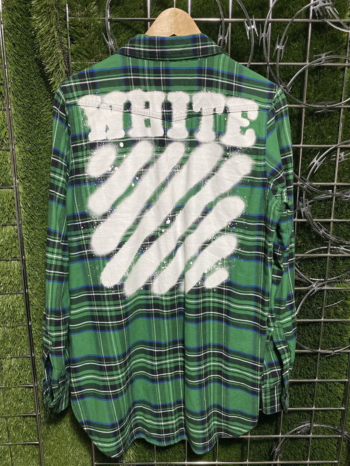 Off-White Rare Off White Green Spray Flannel Size US XXS / EU 40 - 5 Thumbnail