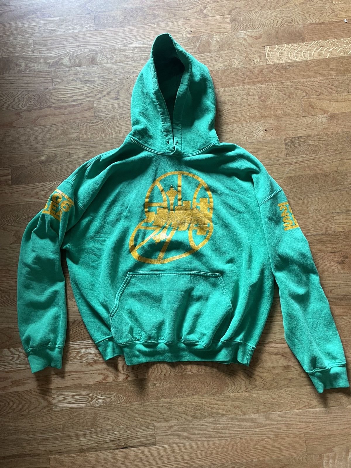 NBA Vintage Seattle Supersonics Hoodie Size US L / EU 52-54 / 3 - 1 Thumbnail