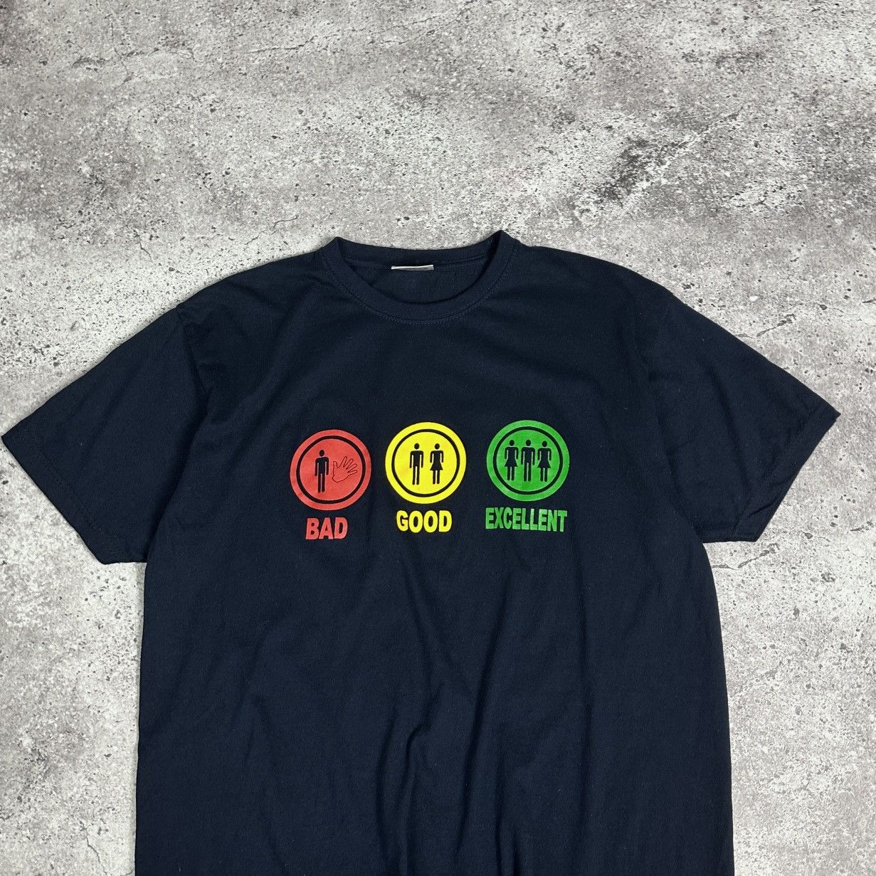 Vintage Vintage 90s Humor Sex Y2K tee Bad Good Girls navy hype OG Size US L / EU 52-54 / 3 - 4 Thumbnail
