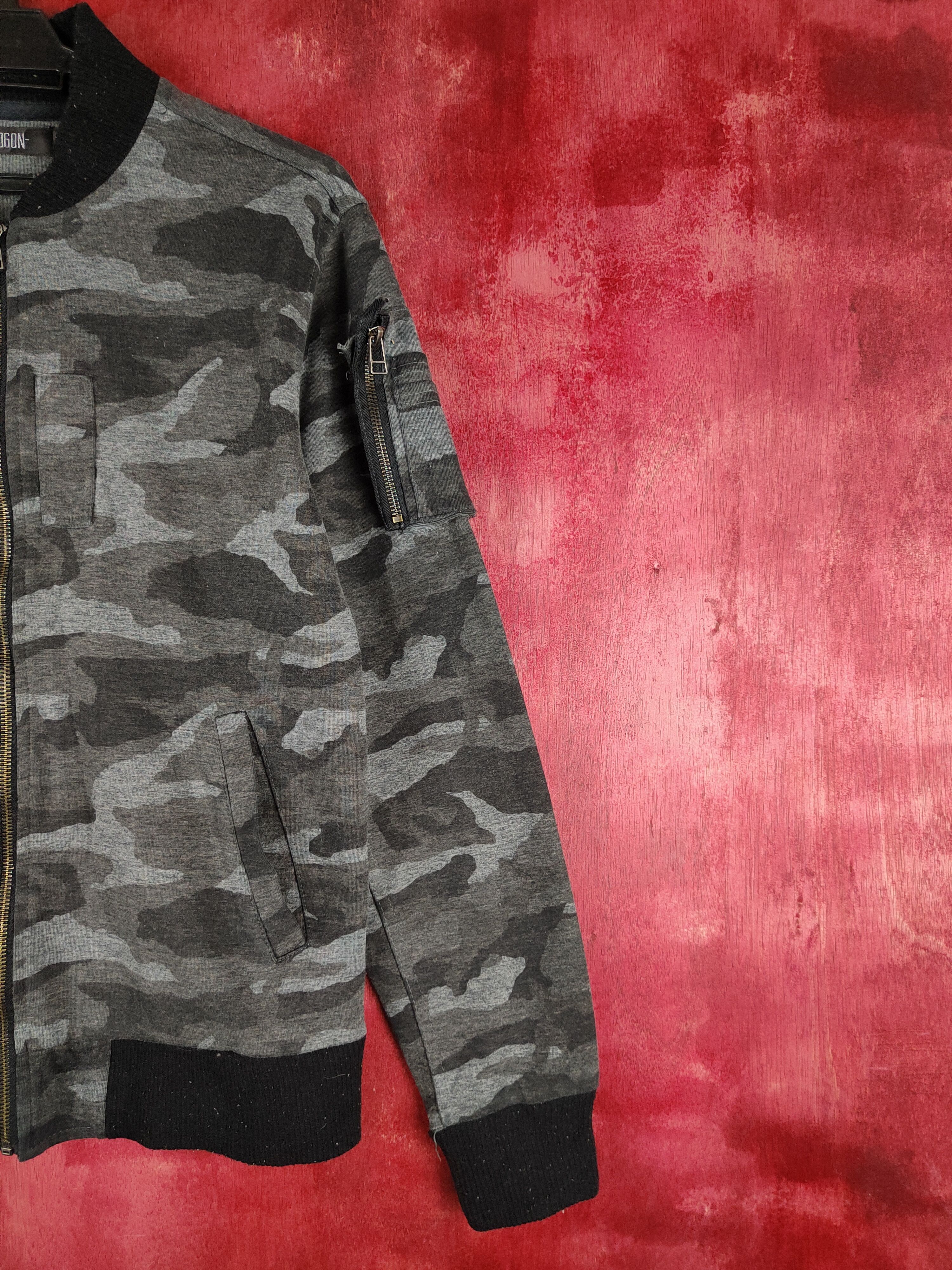 Japanese Brand Vogon Black Gray camo Military Sweater #286B Size US M / EU 48-50 / 2 - 7 Thumbnail