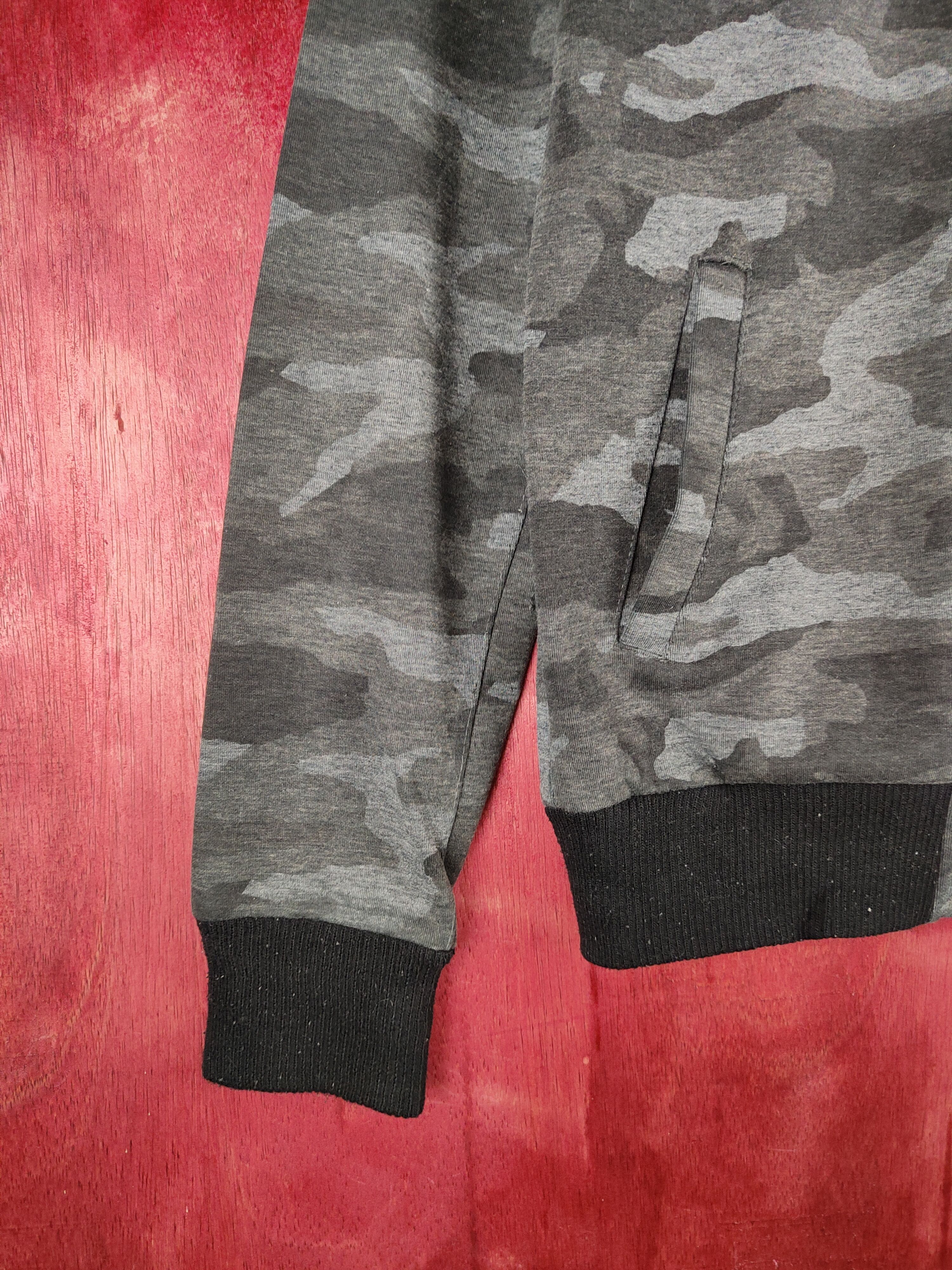 Japanese Brand Vogon Black Gray camo Military Sweater #286B Size US M / EU 48-50 / 2 - 6 Thumbnail
