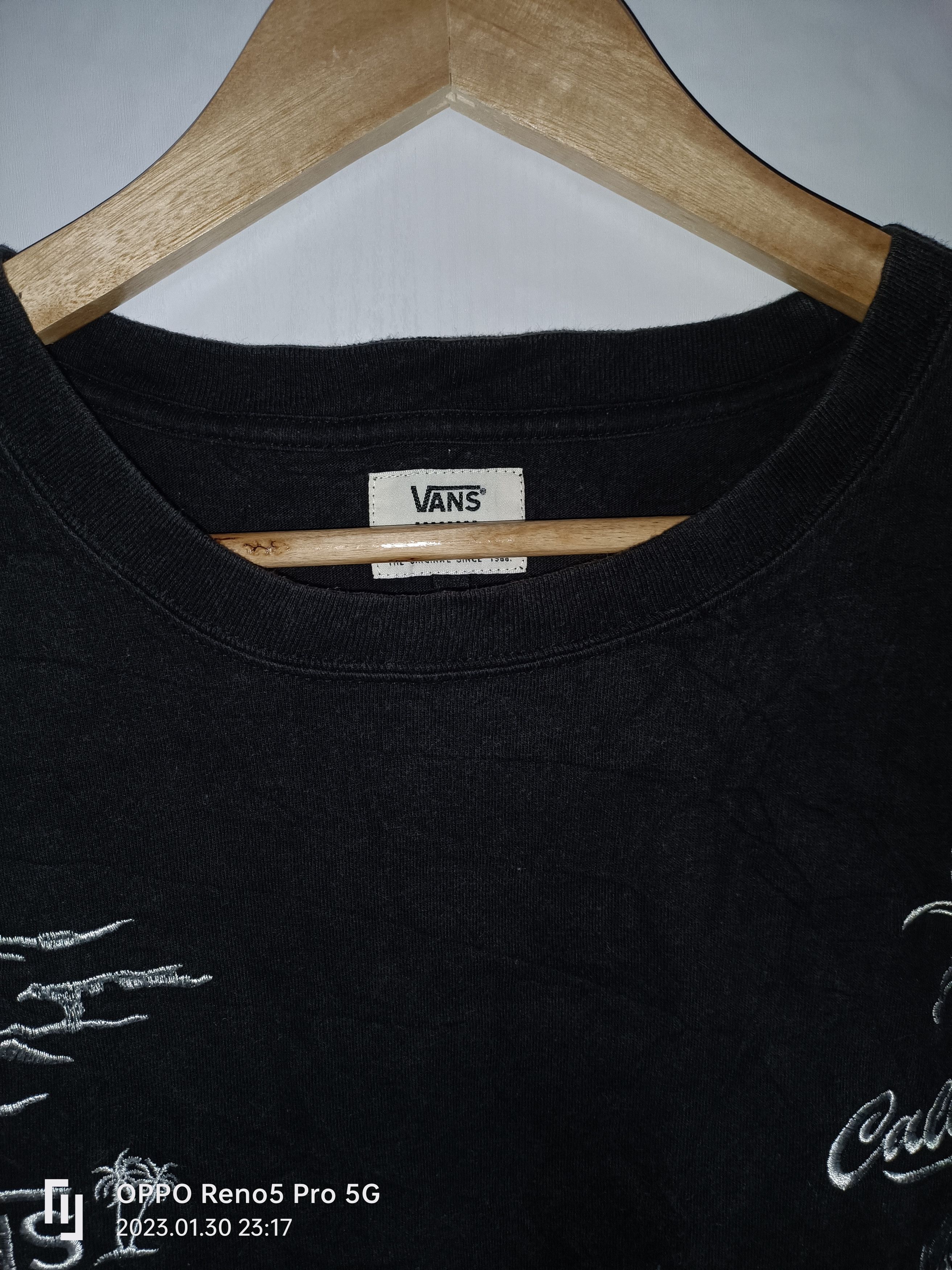 Tshirts Vans With Skateboard Skull Embroidery Logo Rare Item