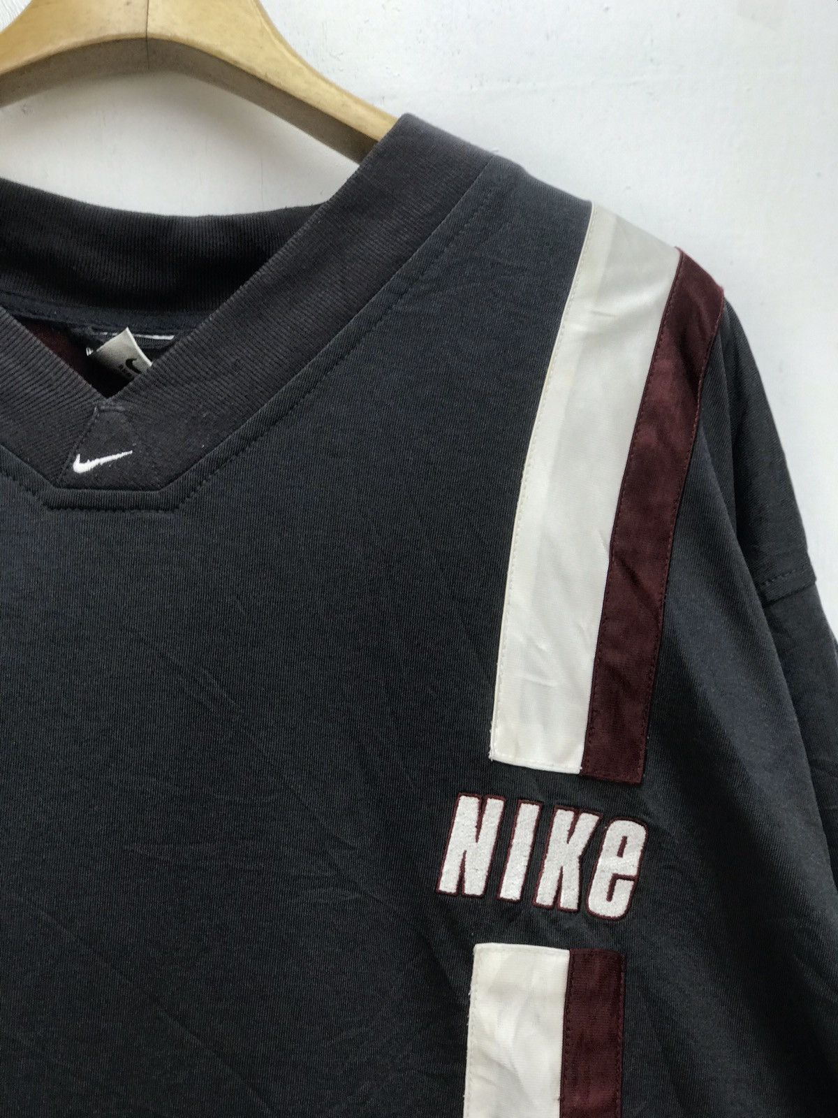 Nike Vintage Nike Basketball Style Shirt Size US XXL / EU 58 / 5 - 3 Thumbnail