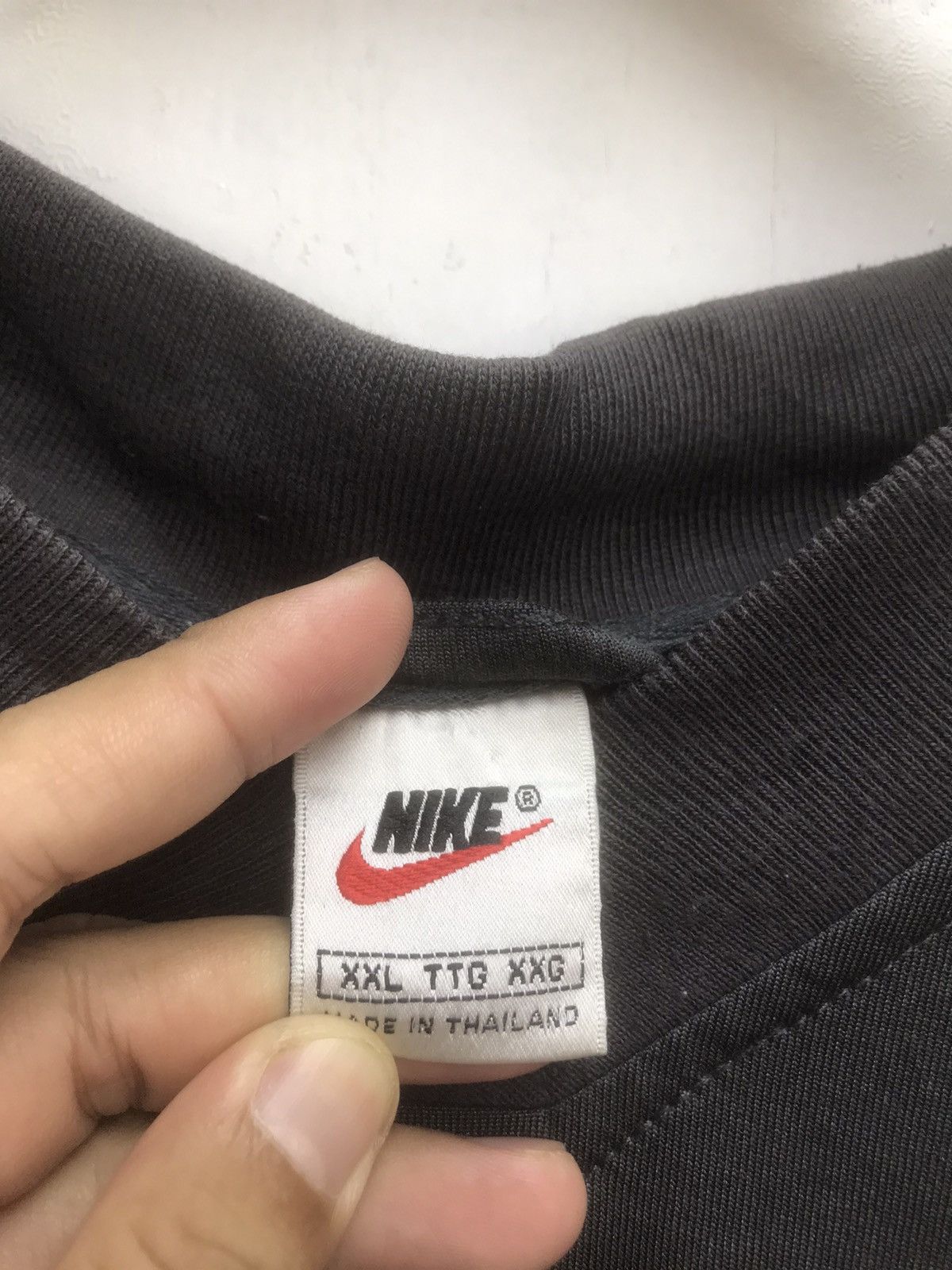 Nike Vintage Nike Basketball Style Shirt Size US XXL / EU 58 / 5 - 5 Thumbnail