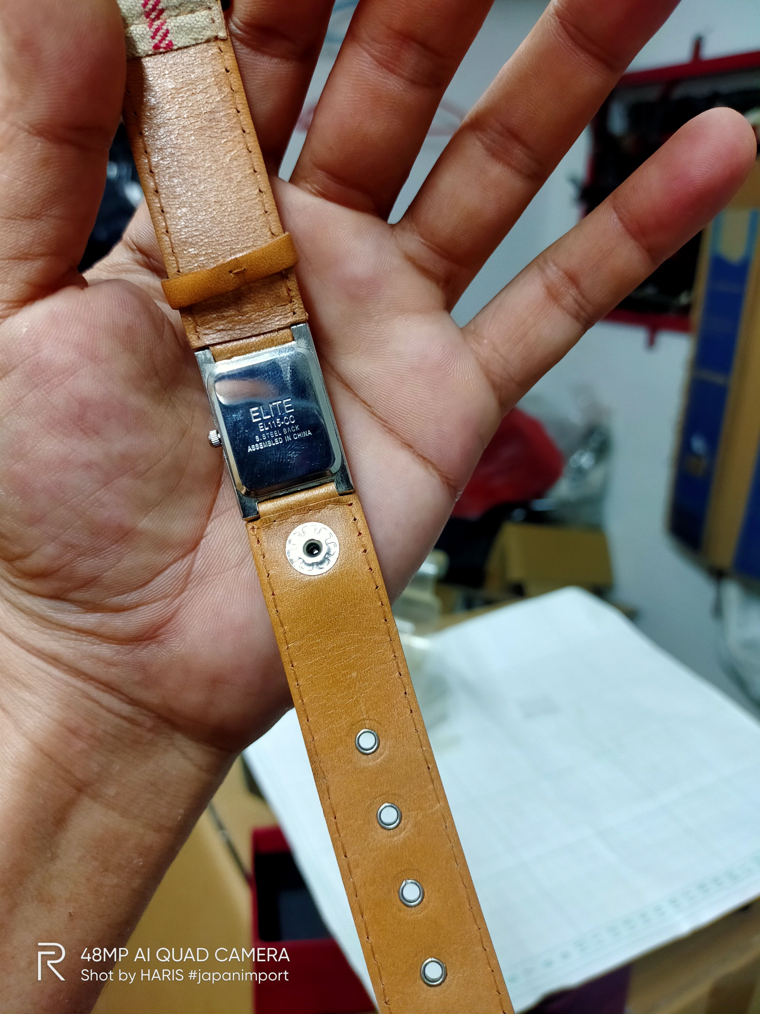 Japanese Brand RARE WATCH CUSTOM LIKE BURBERRY (CUSTOM MADE WATCH) Size ONE SIZE - 7 Thumbnail