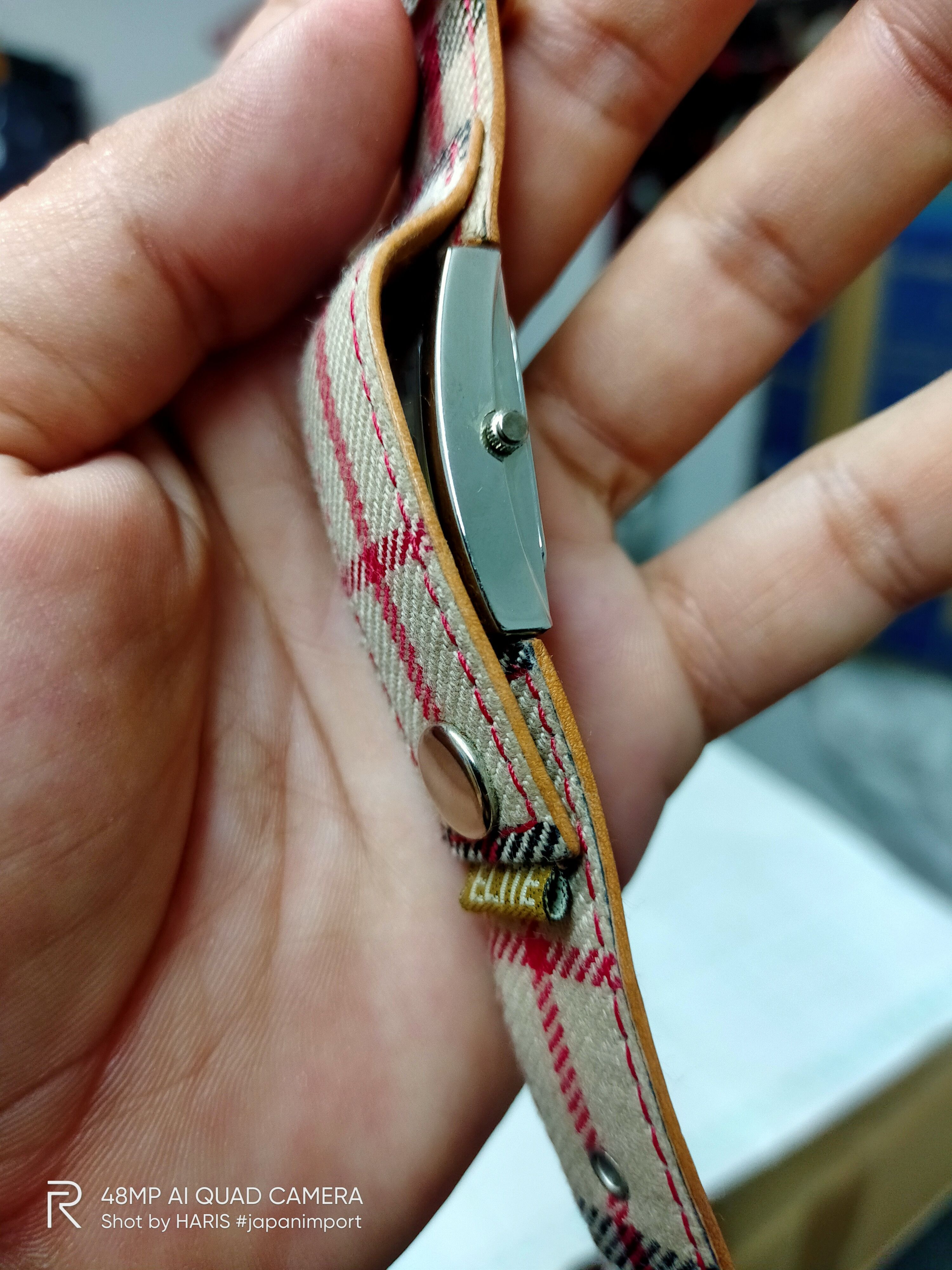 Japanese Brand RARE WATCH CUSTOM LIKE BURBERRY (CUSTOM MADE WATCH) Size ONE SIZE - 12 Thumbnail